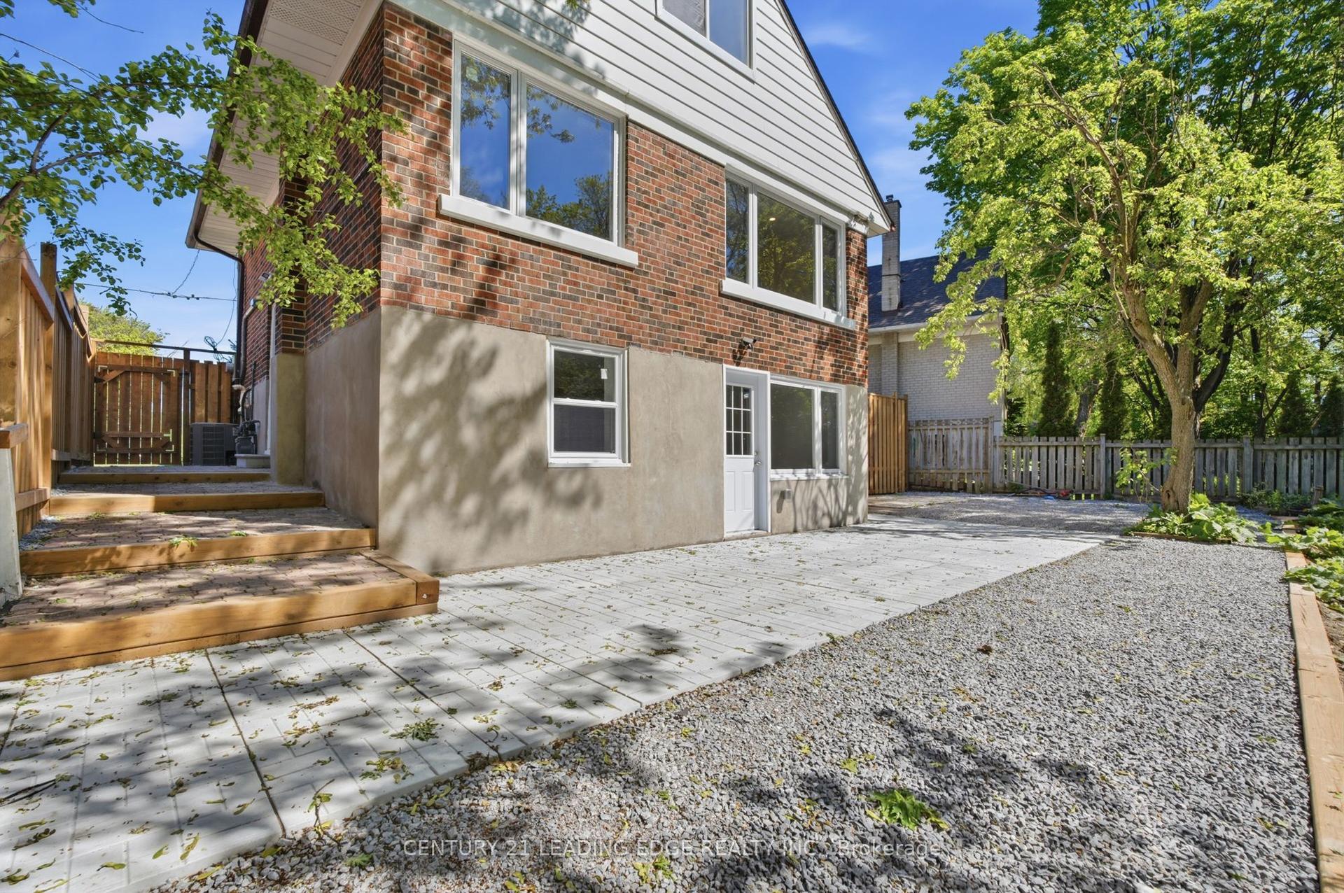 141 Roebuck Drive Lower Level #Lower Level — photo 1