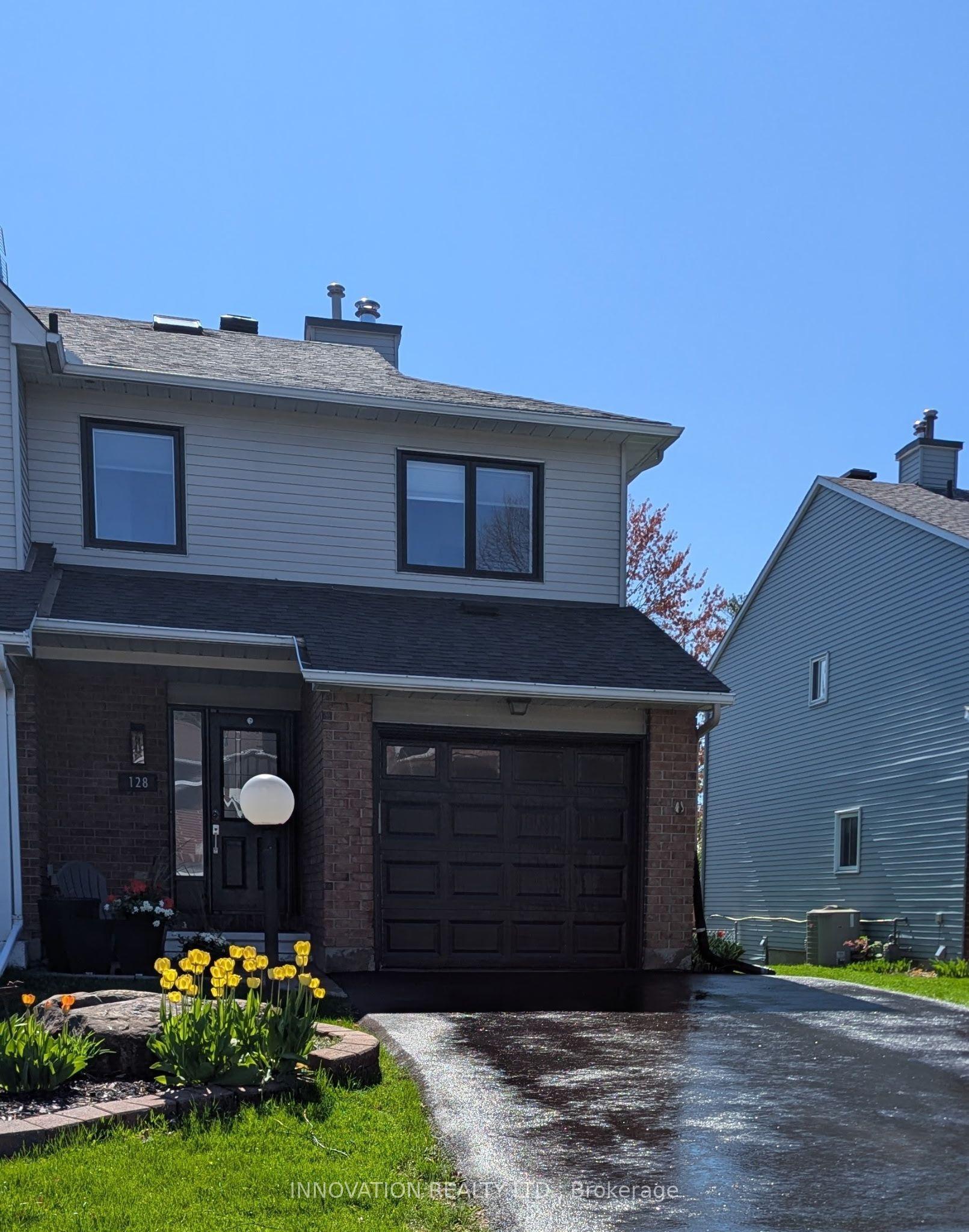 128 Pickwick Drive — photo 1