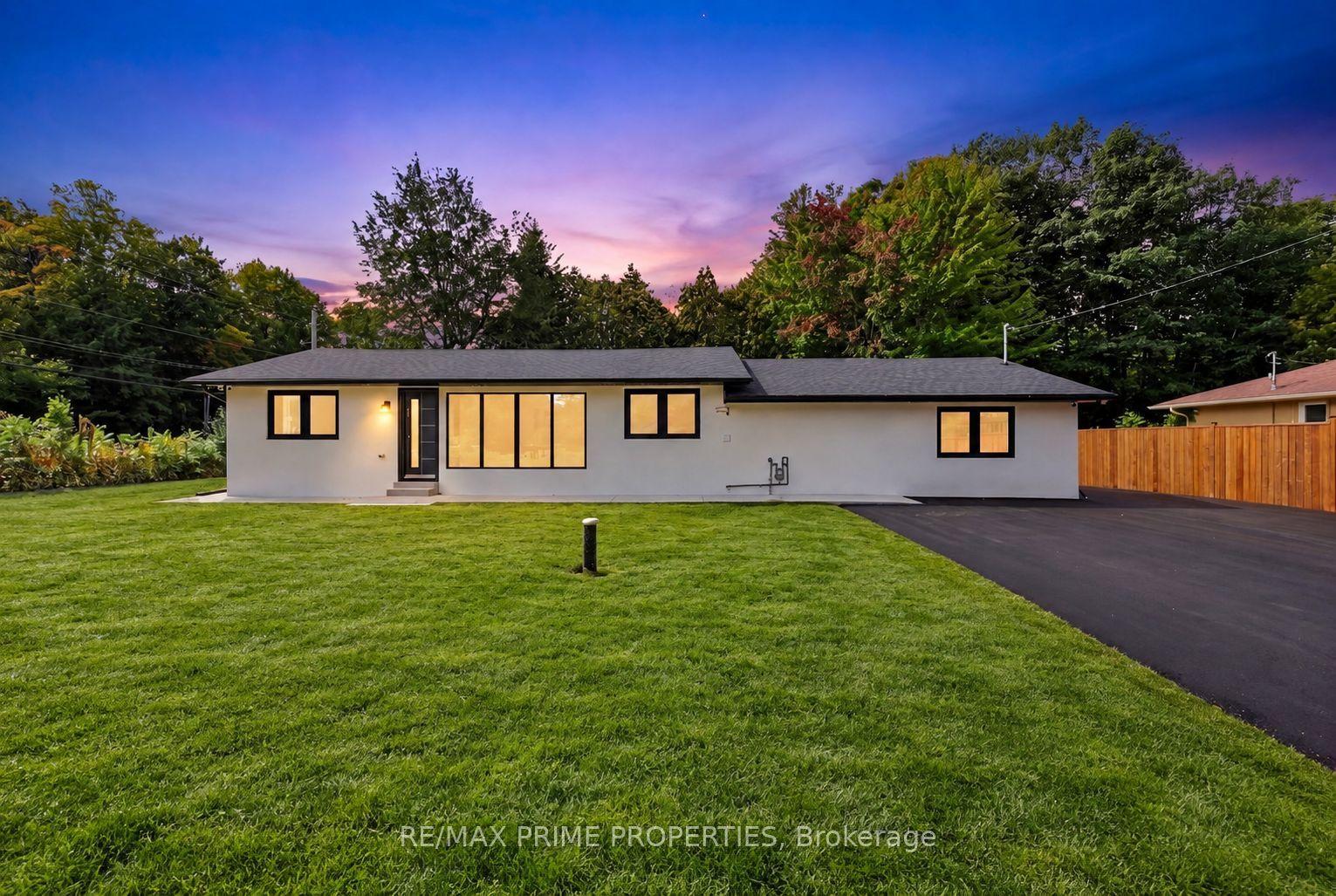 6 Maple Avenue, Georgina — Detached for sale, photo 1