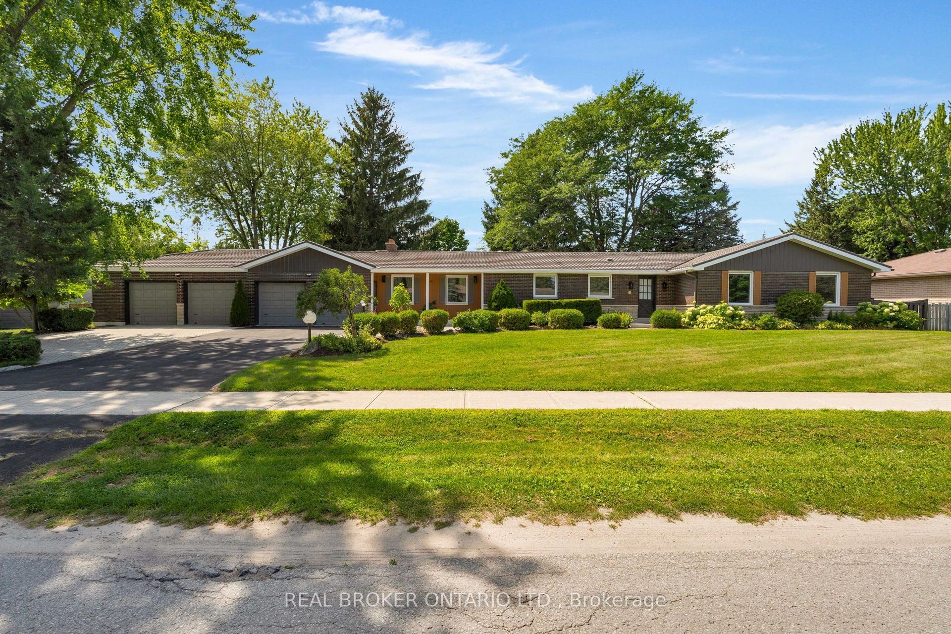 158 Church Street N, New Tecumseth — Detached for sale, photo 1