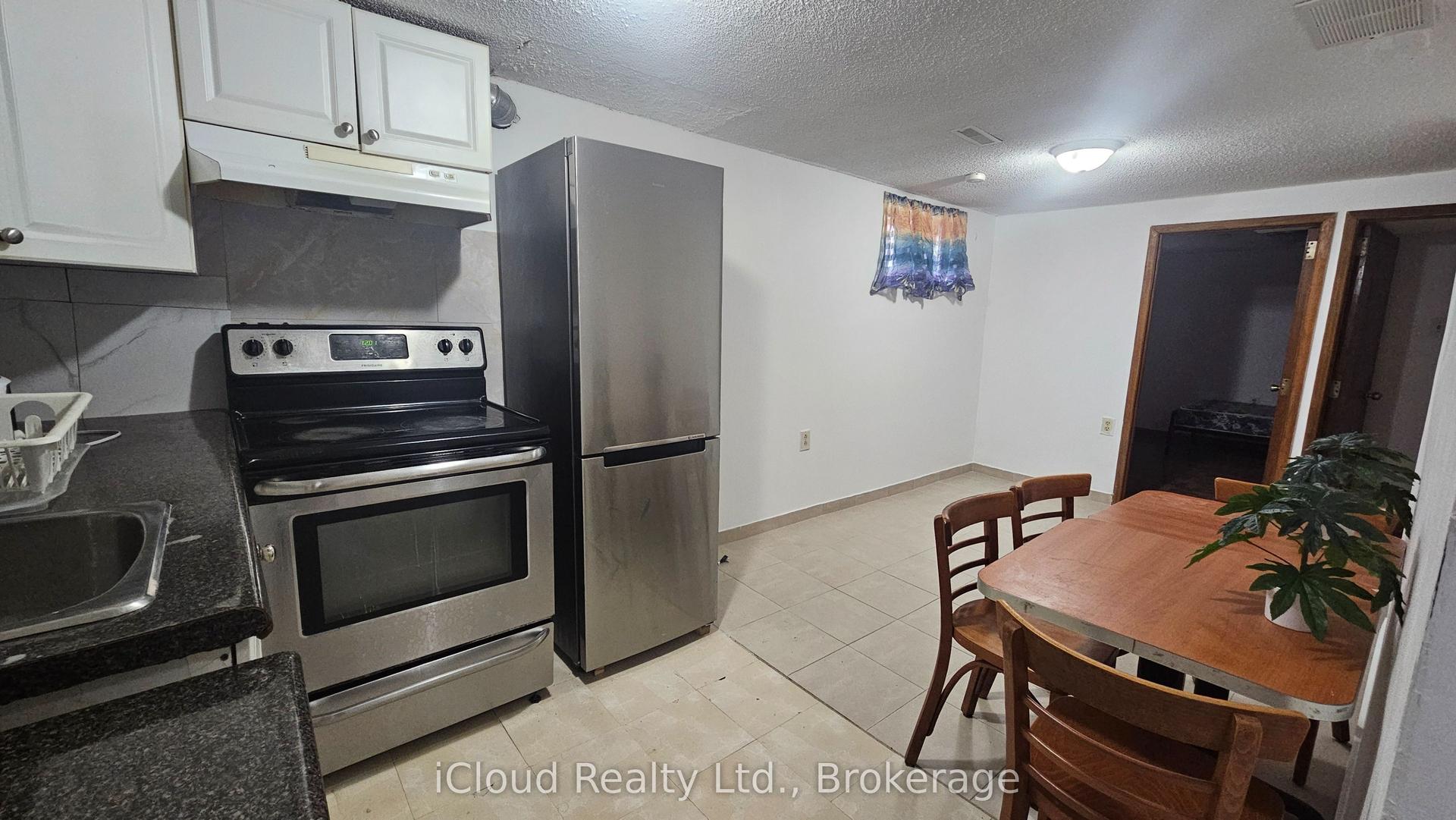 39 Frey Crescent BSMNT #BSMNT, Toronto — Detached for lease, photo 1