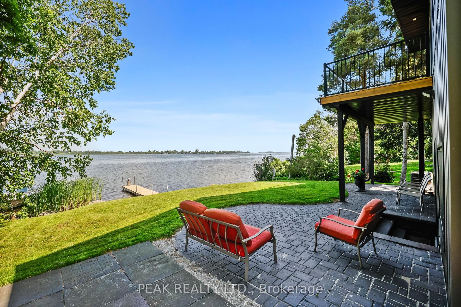 5 McGill Drive — photo 1