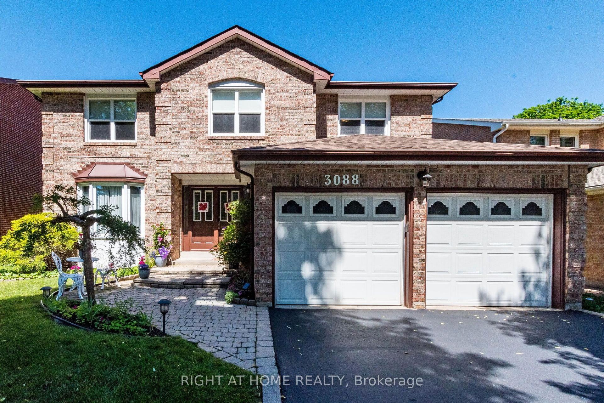 3088 Spring Creek Crescent, Mississauga — Detached for sale, photo 1