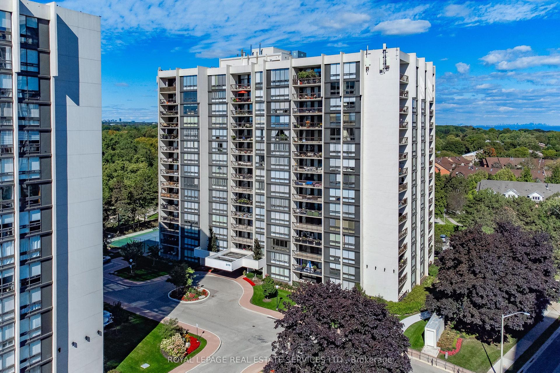 2175 Marine Drive 1208 #1208, Oakville — Condo for lease, photo 1