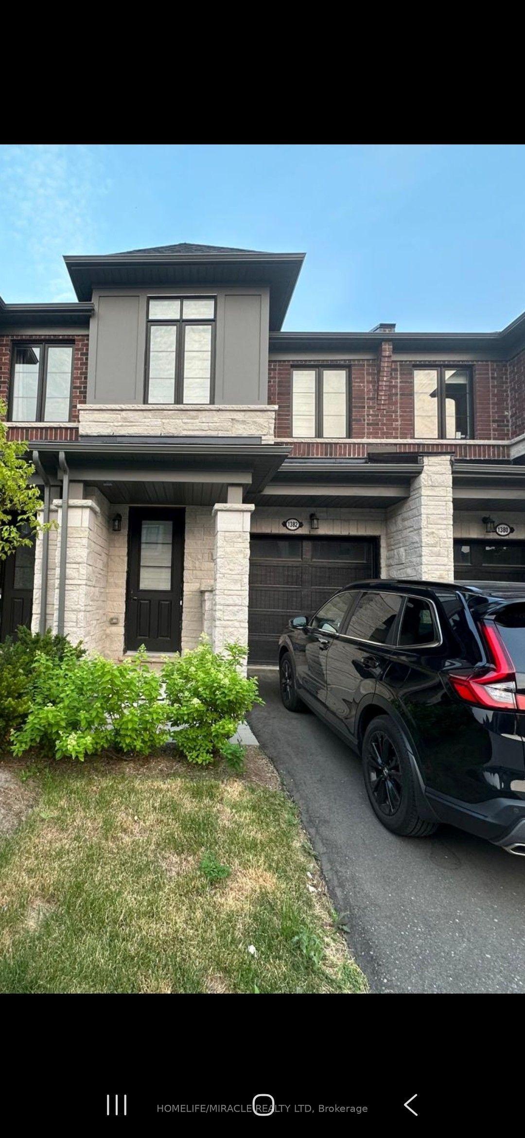 1382 National Common, Burlington — Detached for lease, photo 1