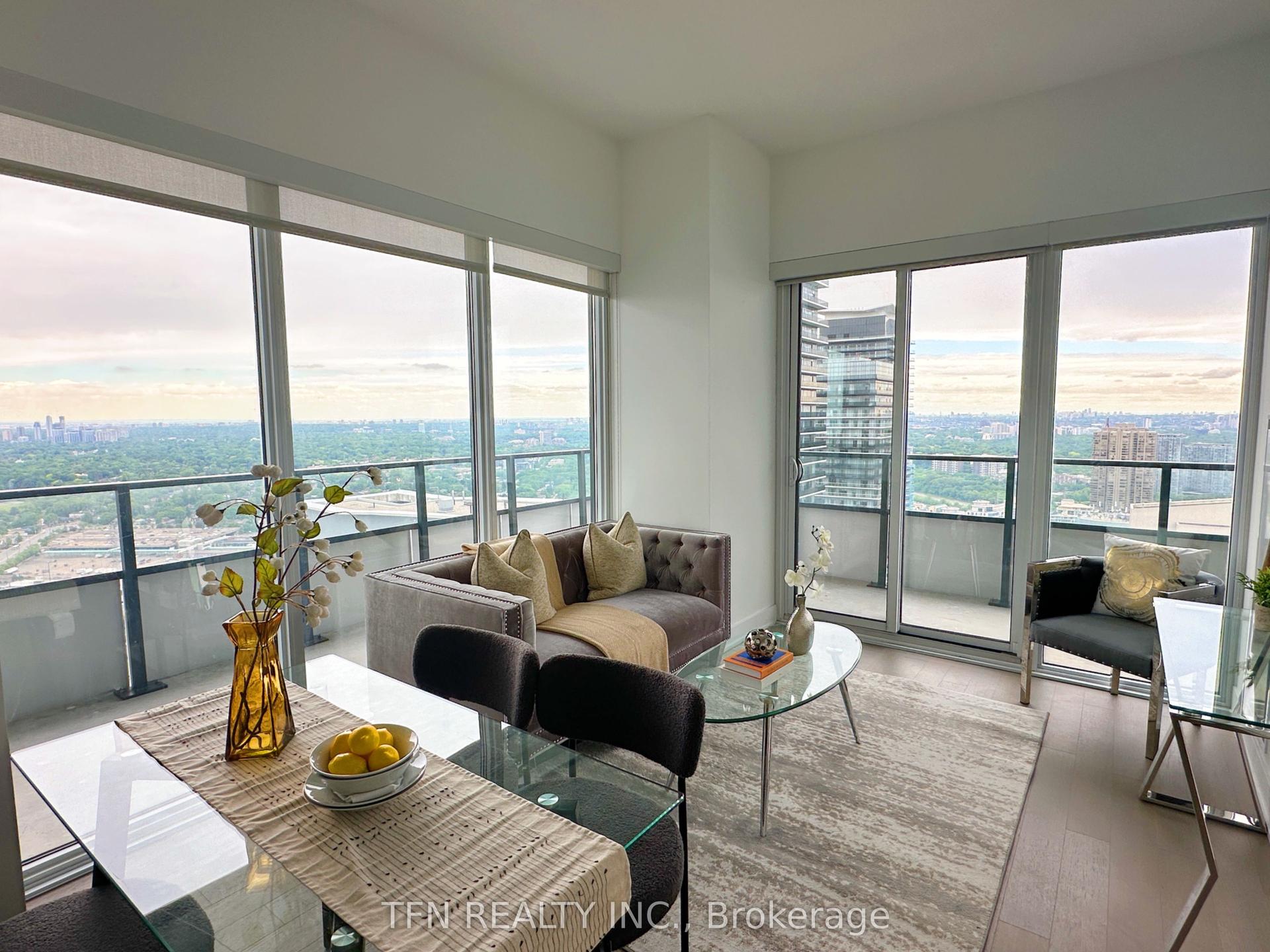 20 Shore Breeze Drive 4703 #4703 — photo 1