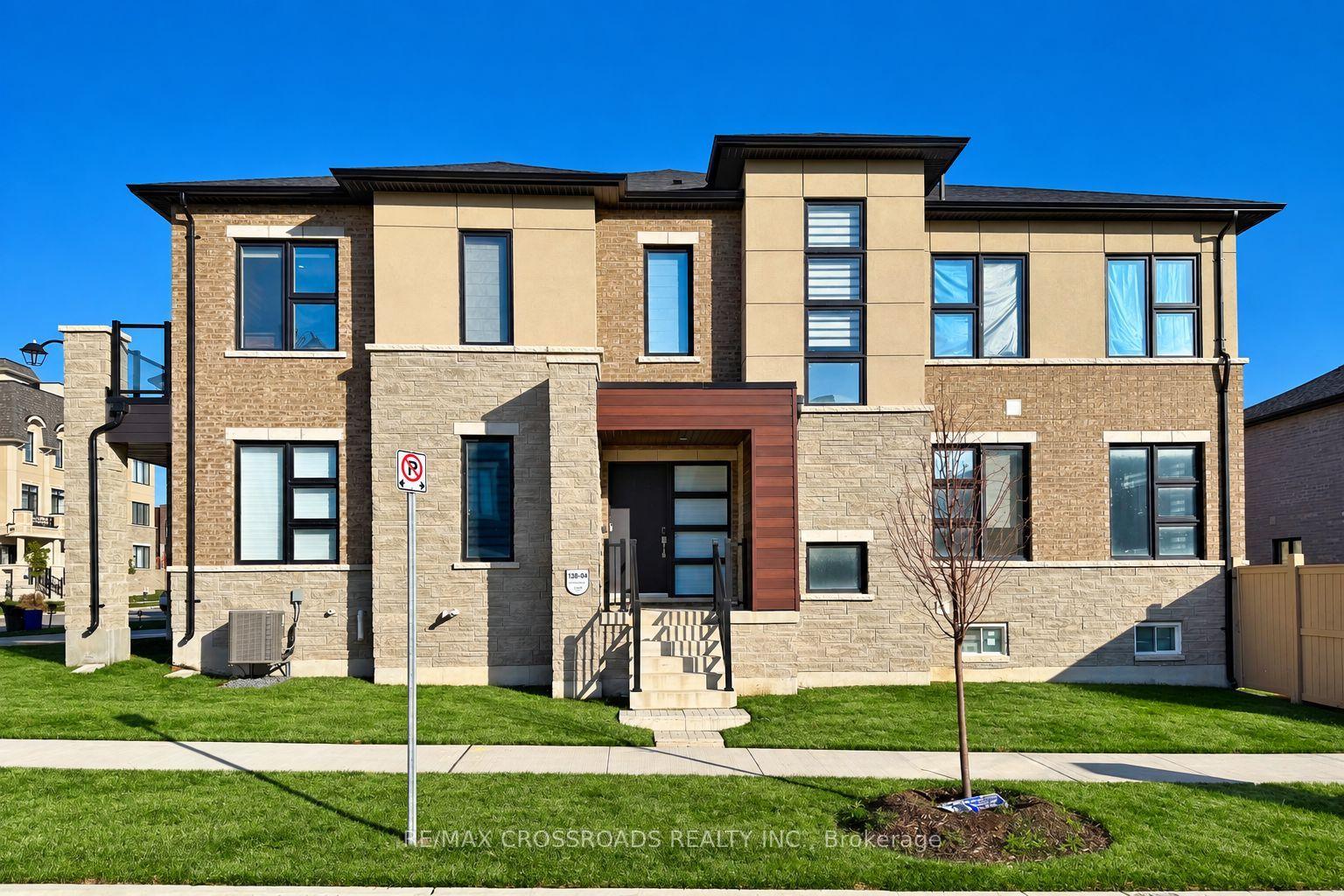 15 PERCY RYE Avenue, Markham — Townhouse for sale, photo 1