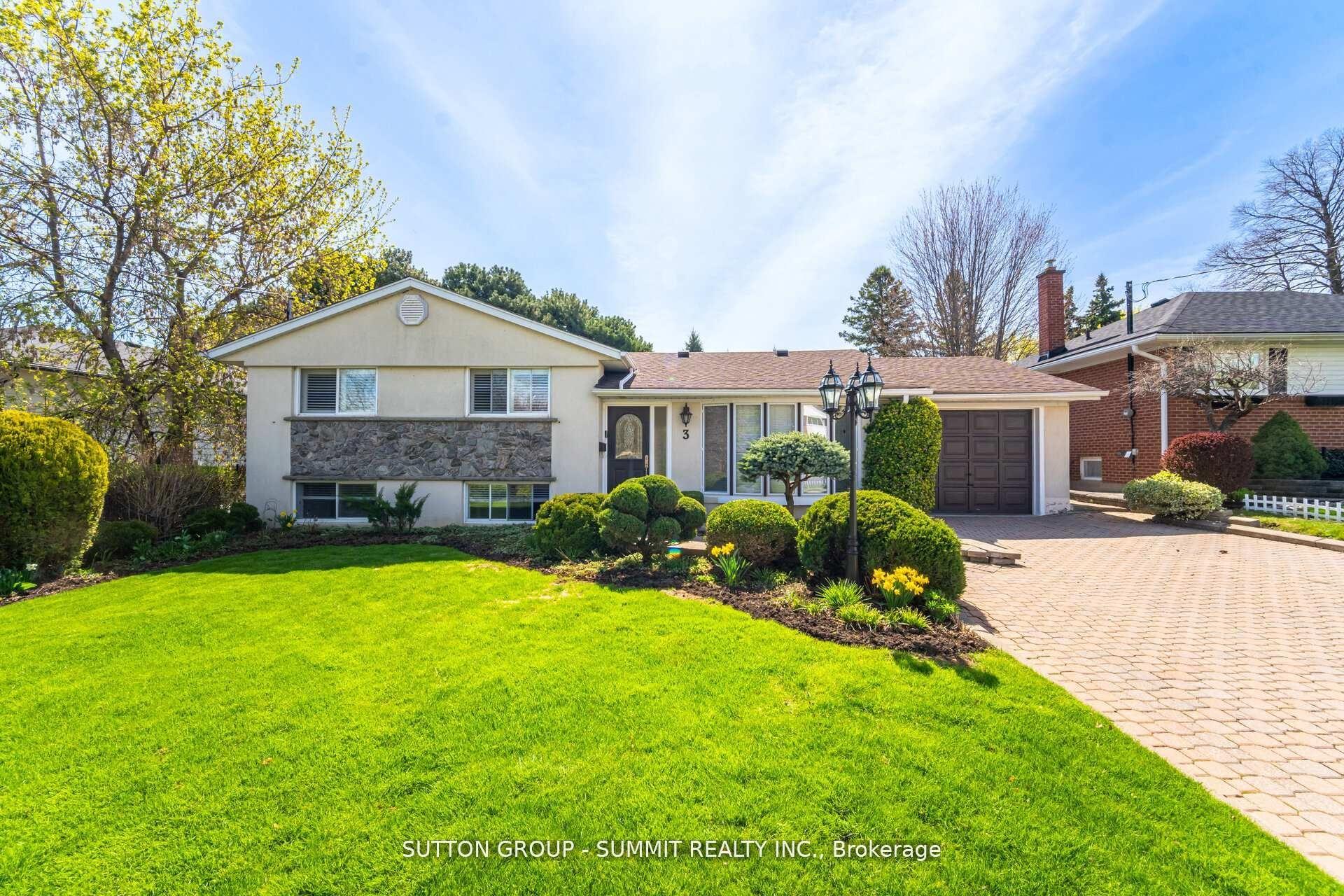 3 Donata Drive — photo 1