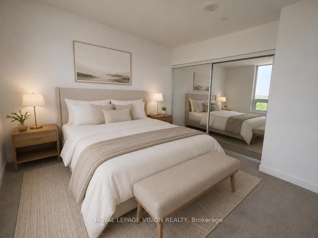 4010 Eglinton Avenue W 811 #811, Toronto — Condo for lease, photo 1