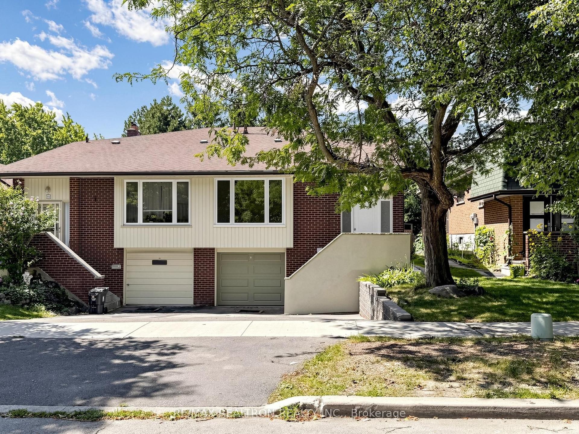 20 Harnworth Drive, Toronto — Semi-Detached for sale, photo 1