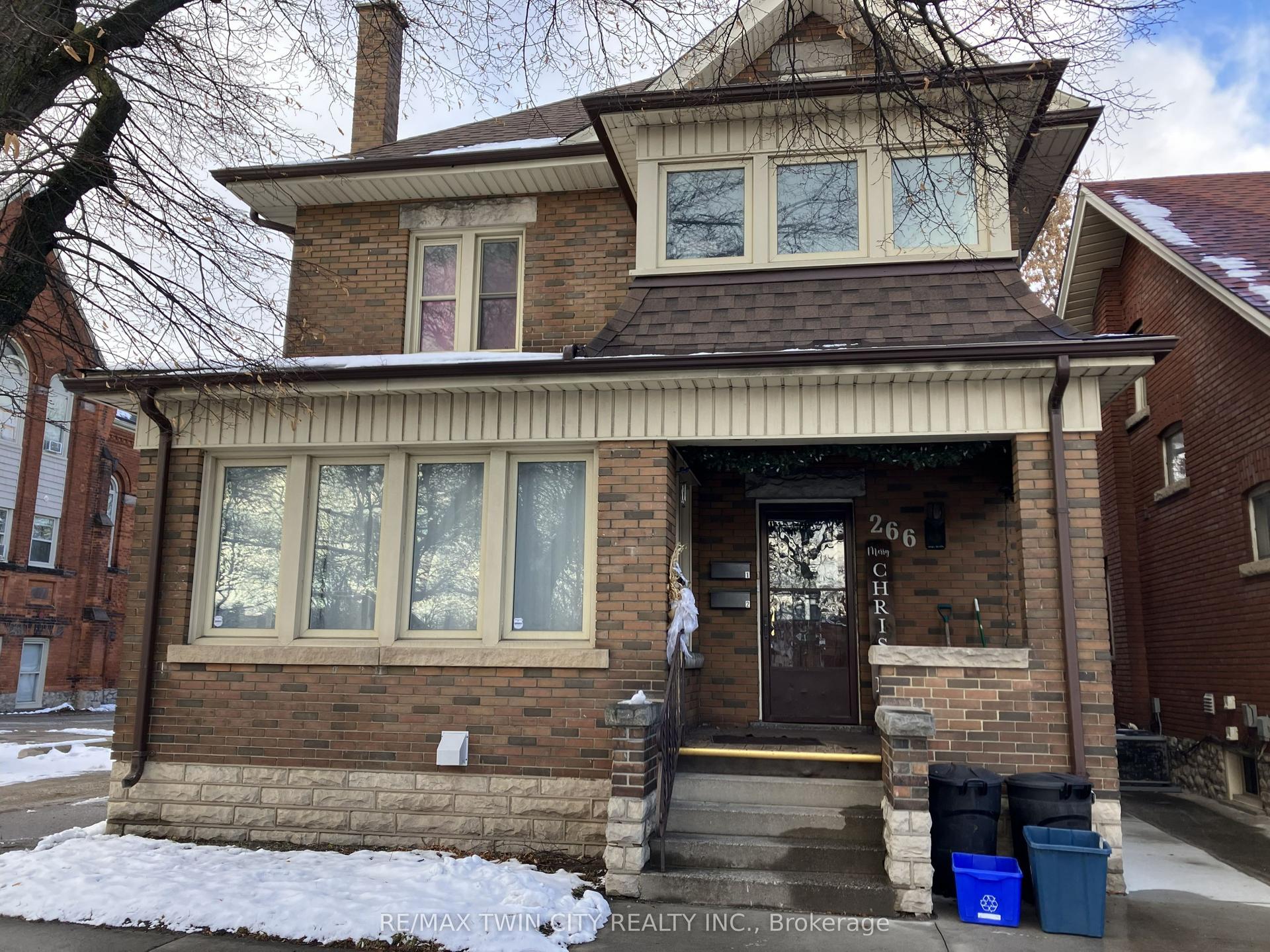 266 Dalhousie Street Lower #Lower — photo 1