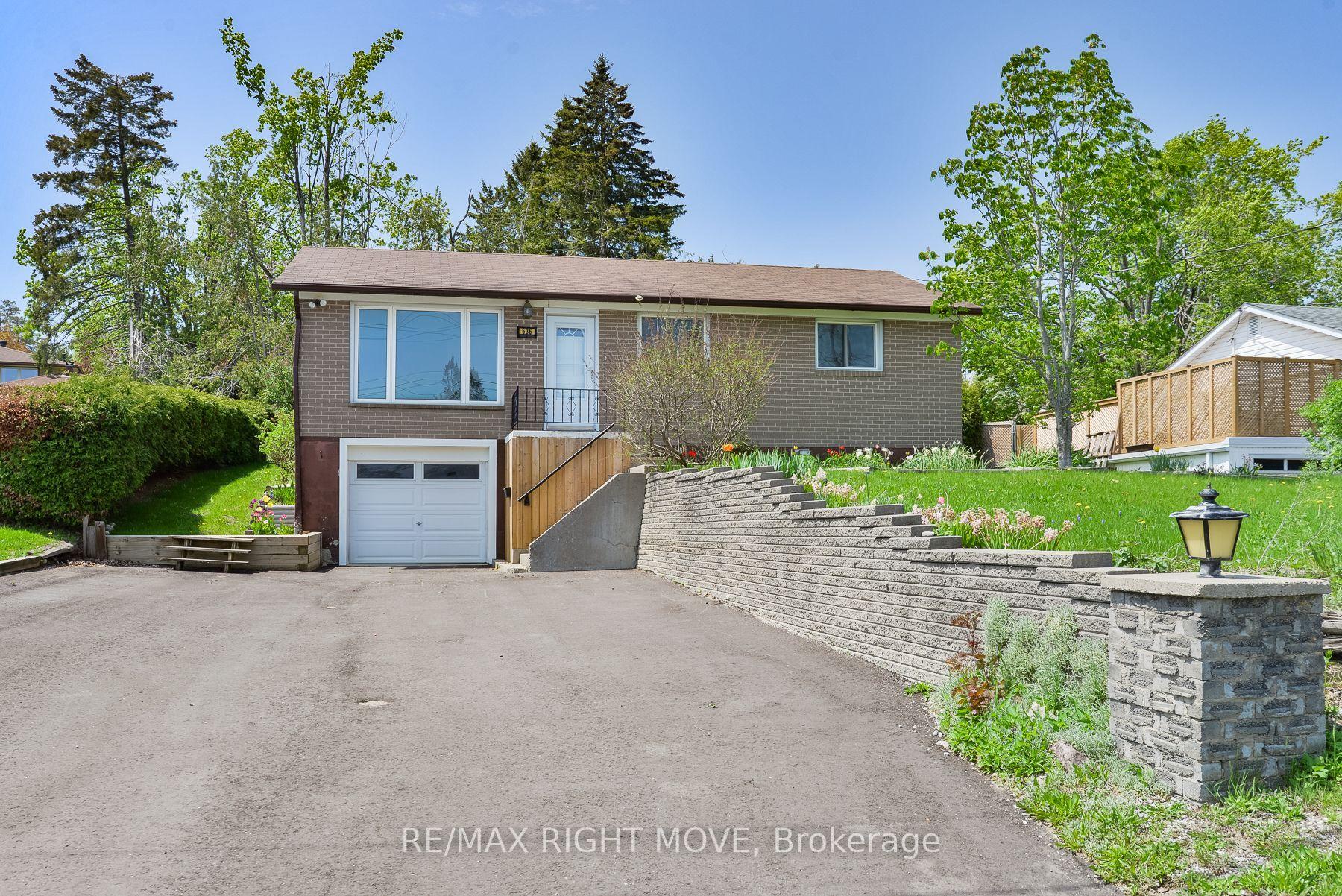 636 Mississaga Street W — photo 1