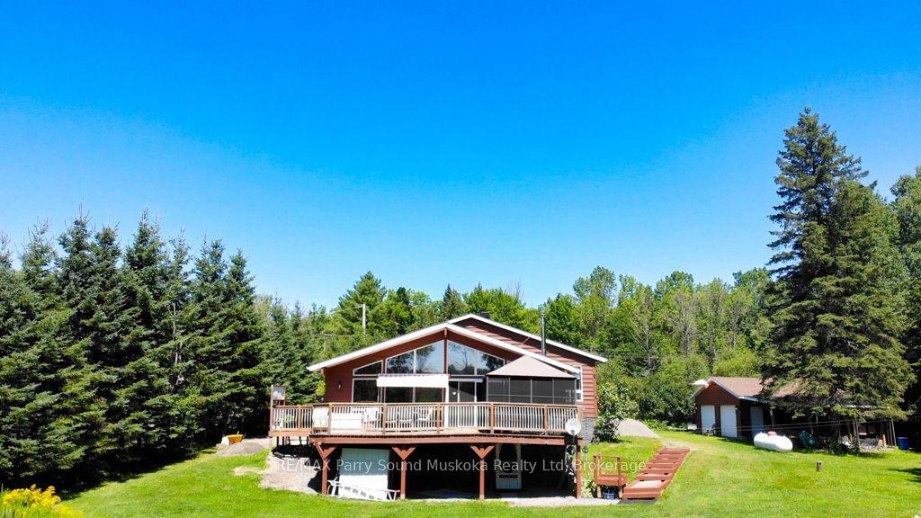4031 Highway 520 Highway, Magnetawan — Detached for sale, photo 1