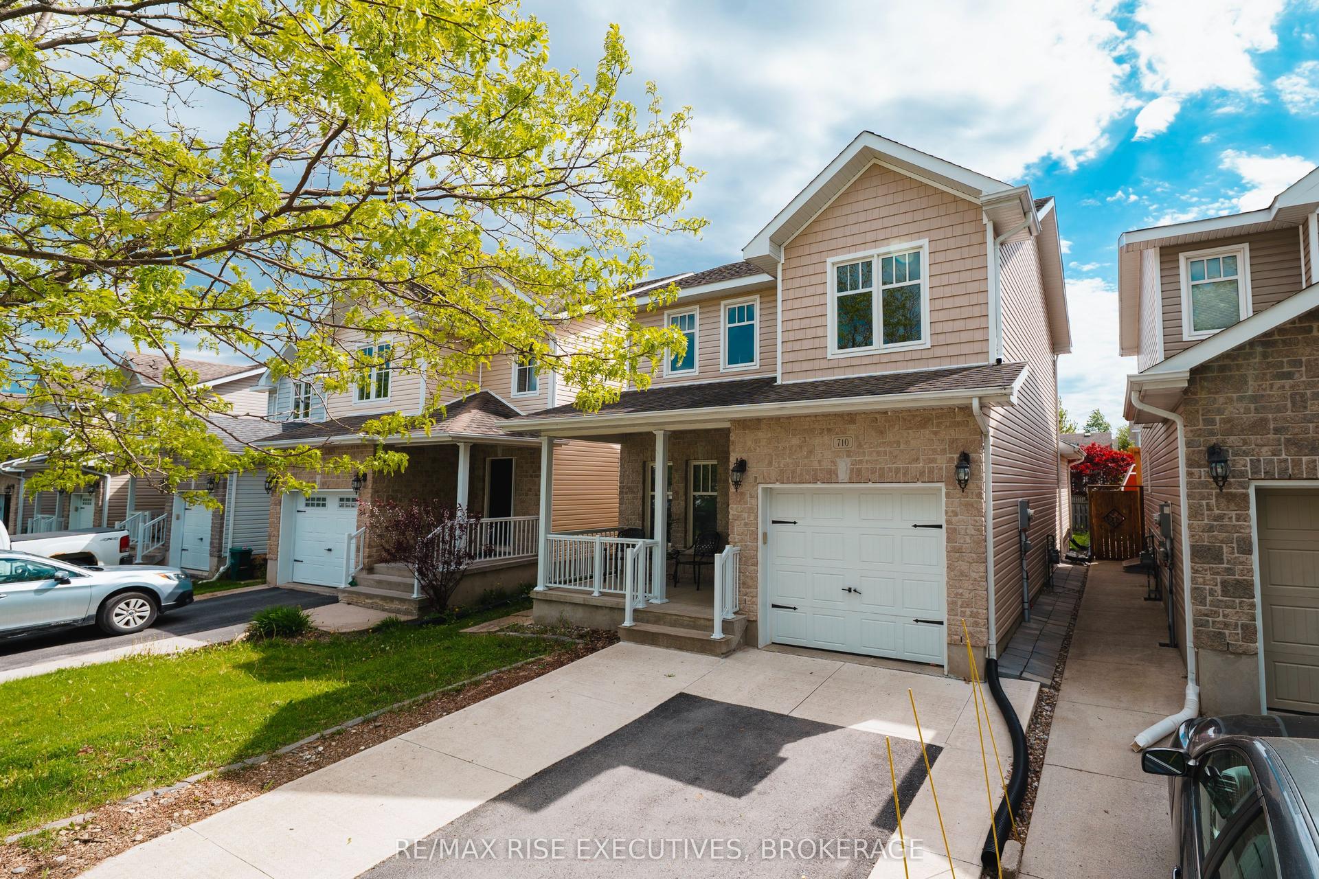 710 Margaret Way — photo 1