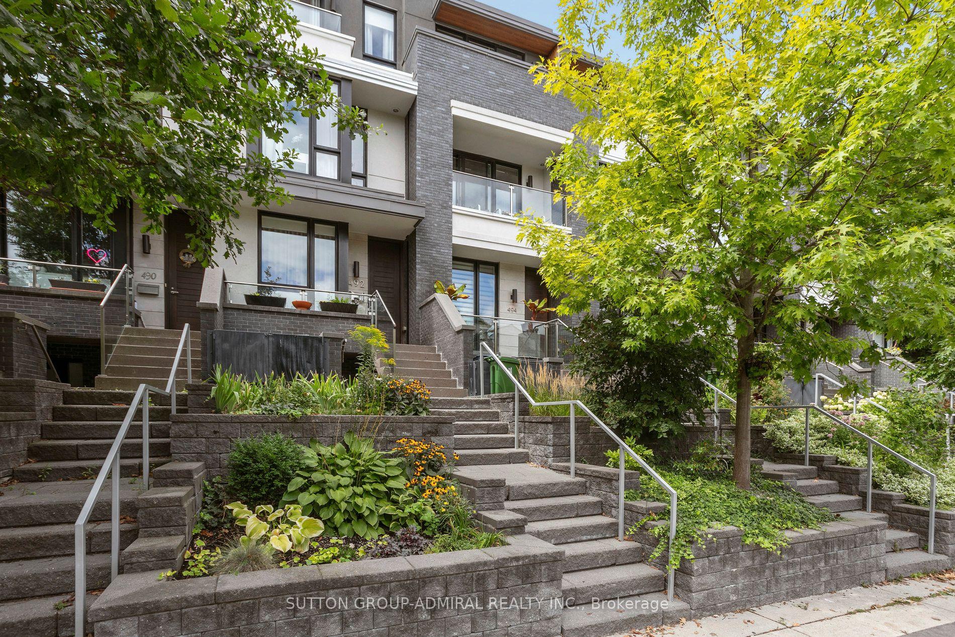 492 Shaw Street, Toronto — Townhouse for lease, photo 1