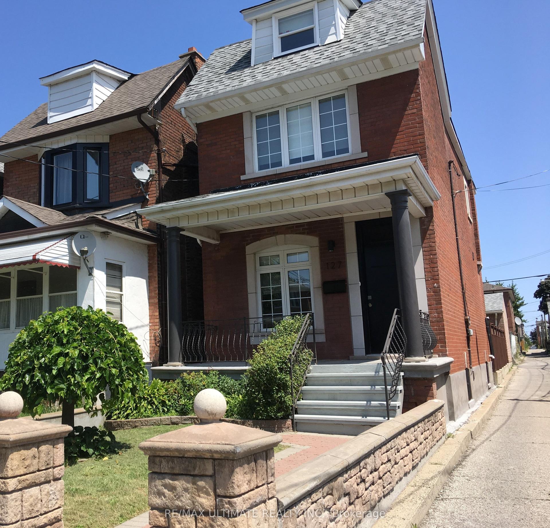 127 Harvie Avenue Upper #Upper, Toronto — Detached for lease, photo 1
