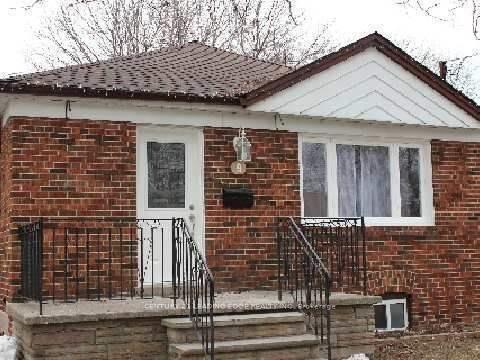 9 Rossford Road Main #Main, Toronto — Detached for lease, photo 1