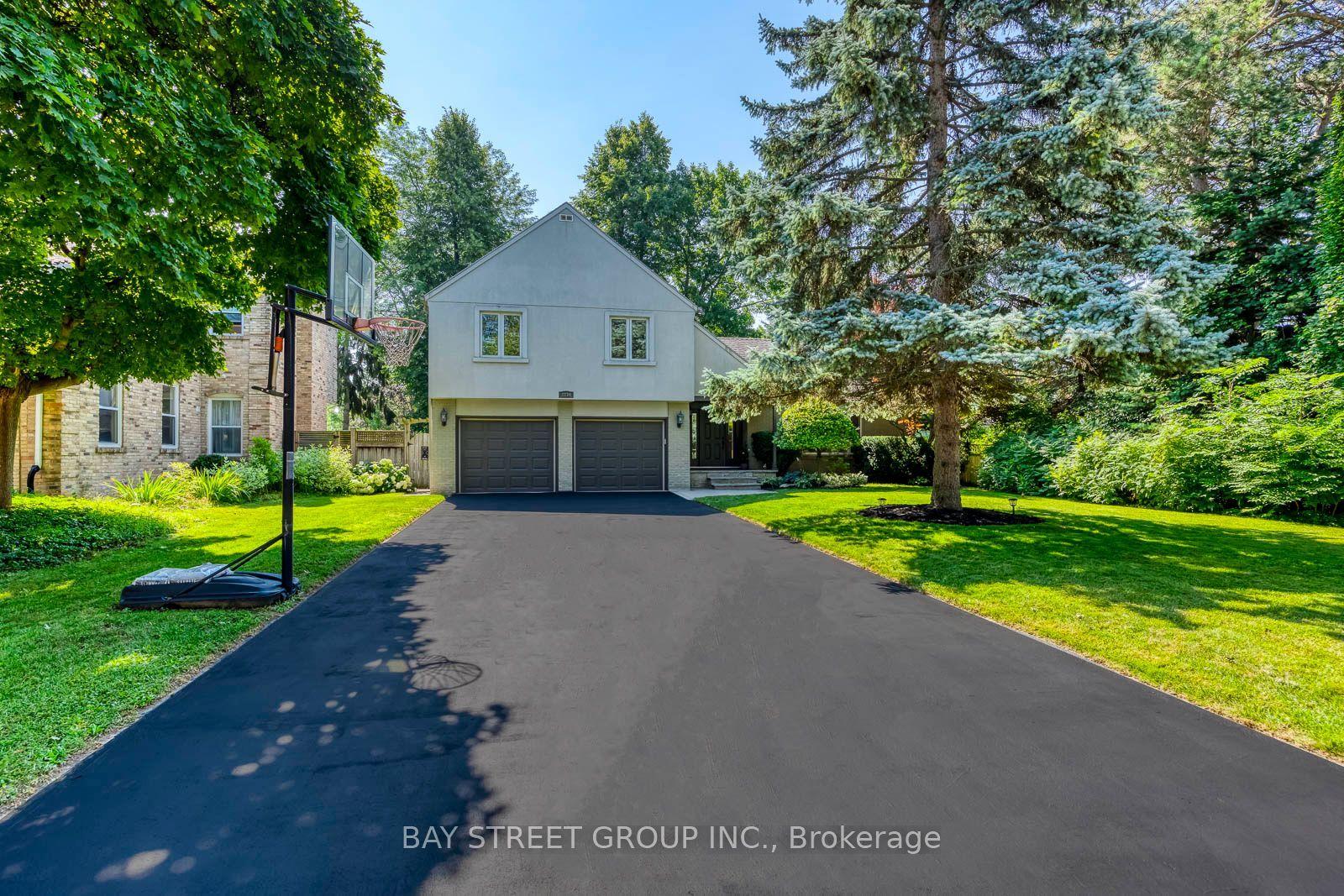 2234 Bennington Gate, Oakville — Detached for sale, photo 1
