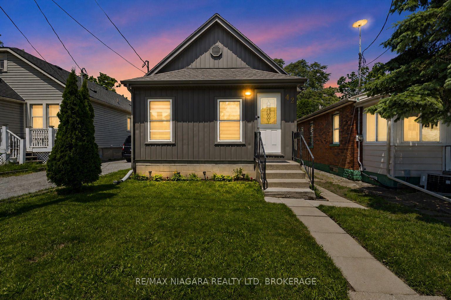 42 Mccormick Street — photo 1