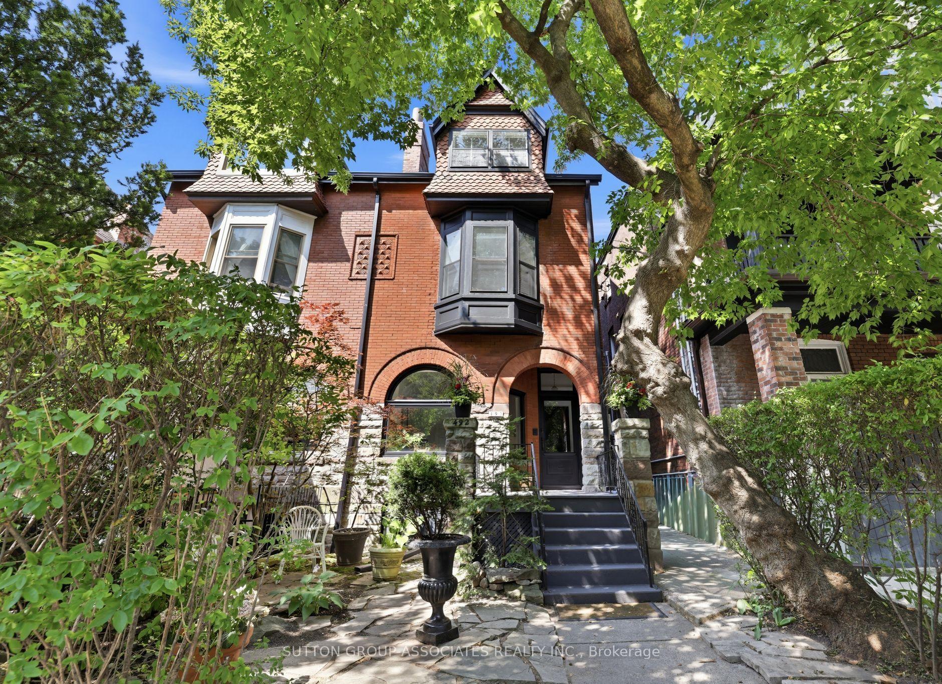 492 Euclid Avenue, Toronto — Semi-Detached for sale, photo 1