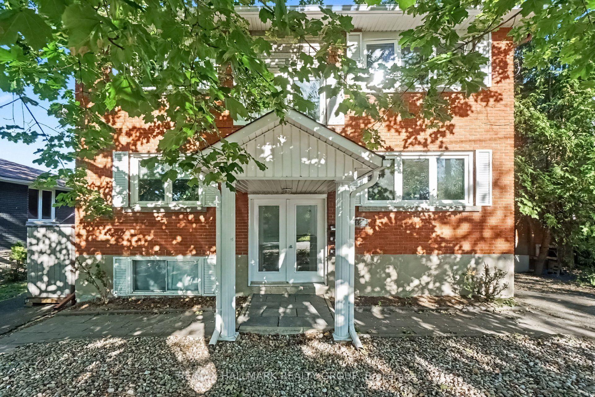 657 Golden Avenue 2 #2, Carlingwood - Westboro and Area — Multiplex for lease, photo 1