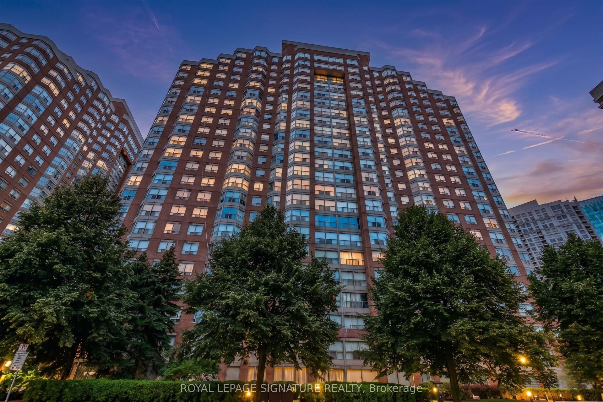 325 Webb Drive 707 #707, Mississauga — Condo for sale, photo 1