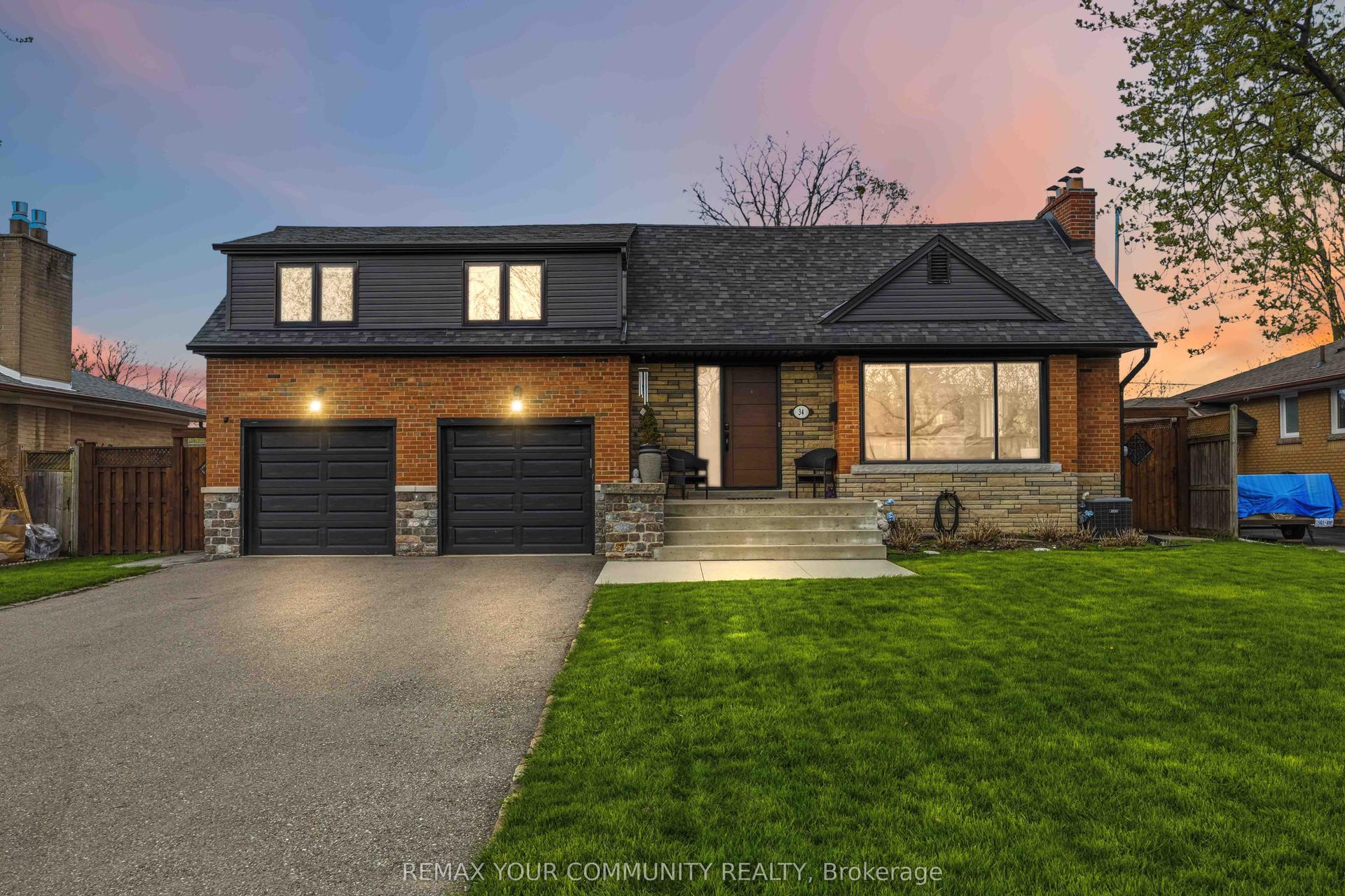 34 Walwyn Avenue — photo 1