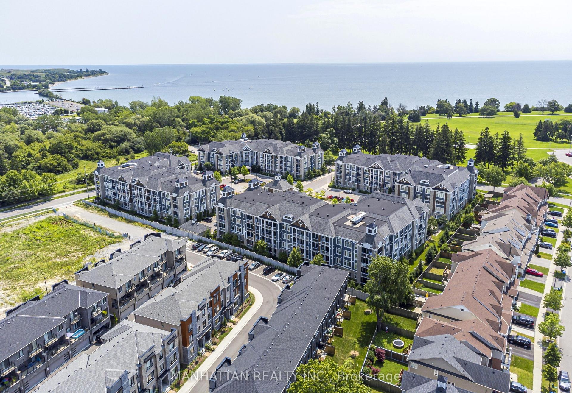 670 Gordon Street 214 #214, Whitby — Condo for sale, photo 1