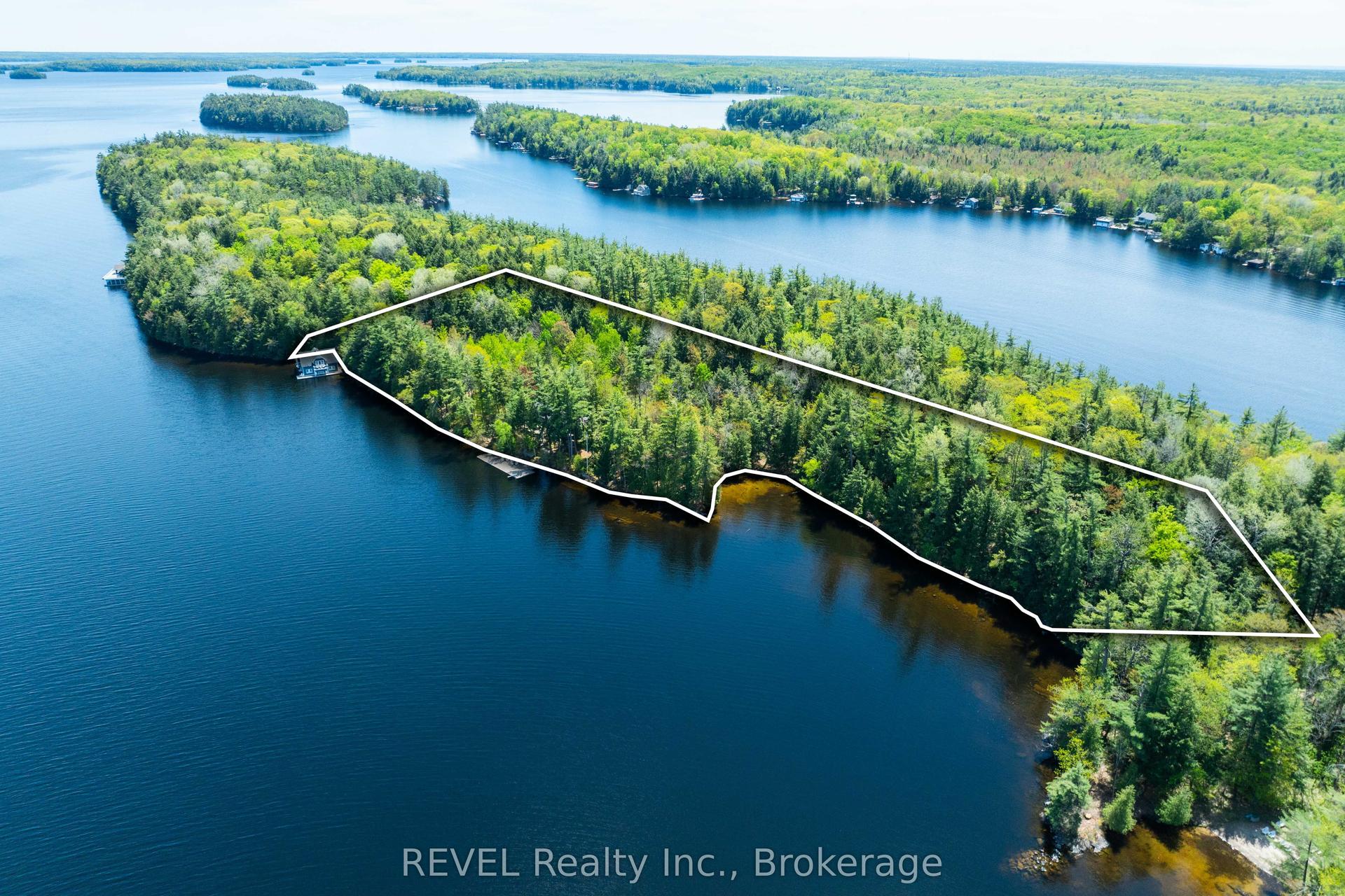 14-M72 Grandview Island — photo 1