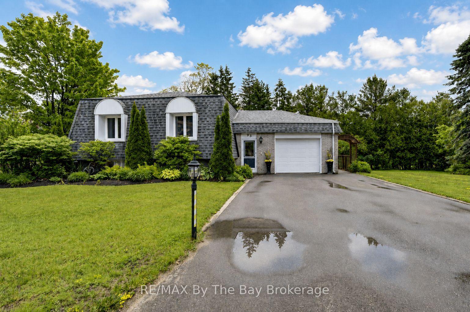 93 Frederick Drive, Wasaga Beach — Detached for sale, photo 1