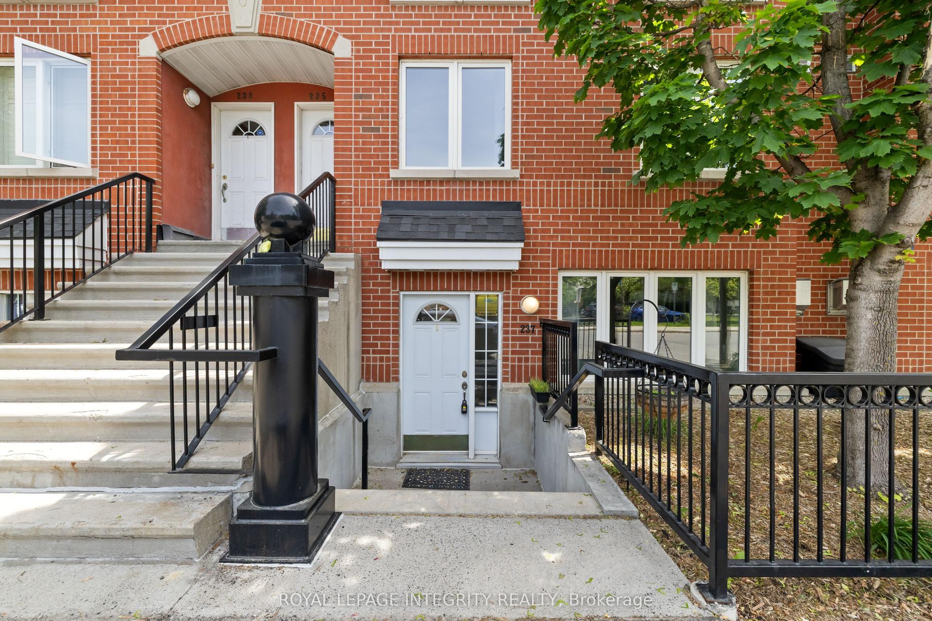 237 Cumberland Street, Lower Town - Sandy Hill — Condo Town for sale, photo 1