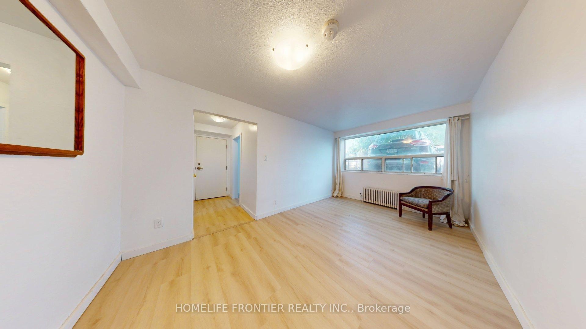 1110 Weston Road #2 ##2, Toronto — Multiplex for lease, photo 1