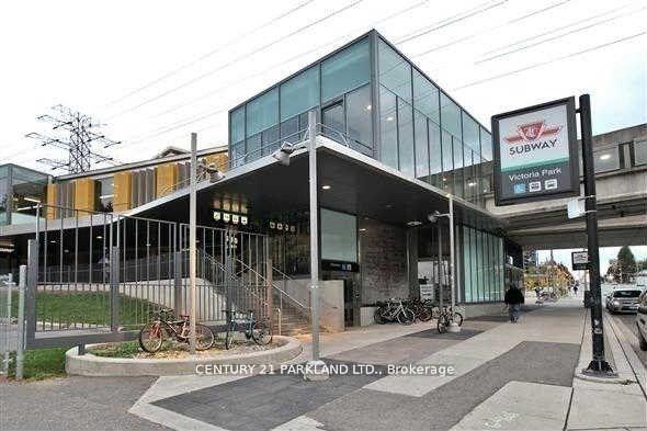 5 Massey Square #215 ##215, Toronto — Condo for sale, photo 1