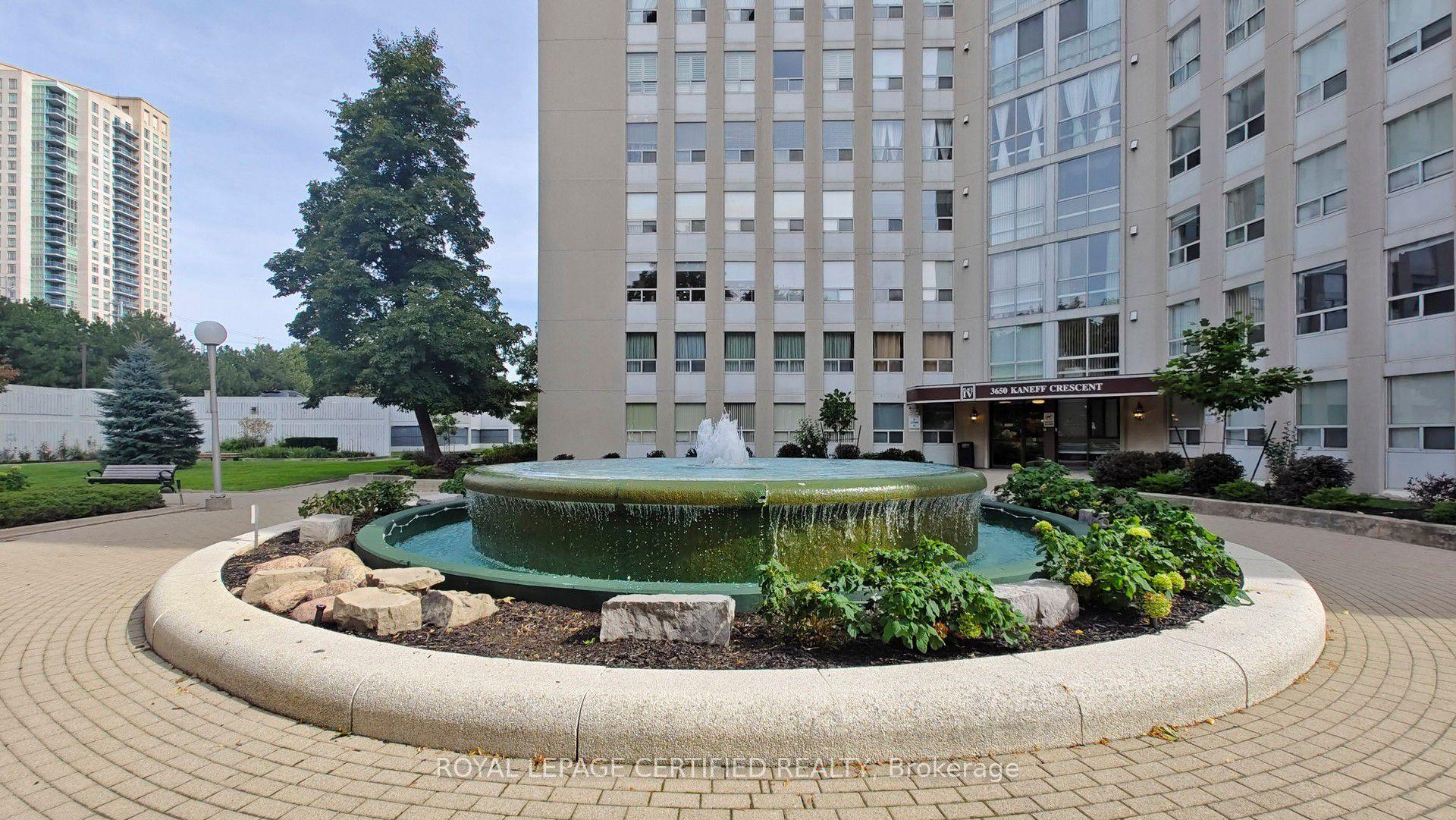 3650 Kaneff Crescent 802 #802, Mississauga — Condo for sale, photo 1