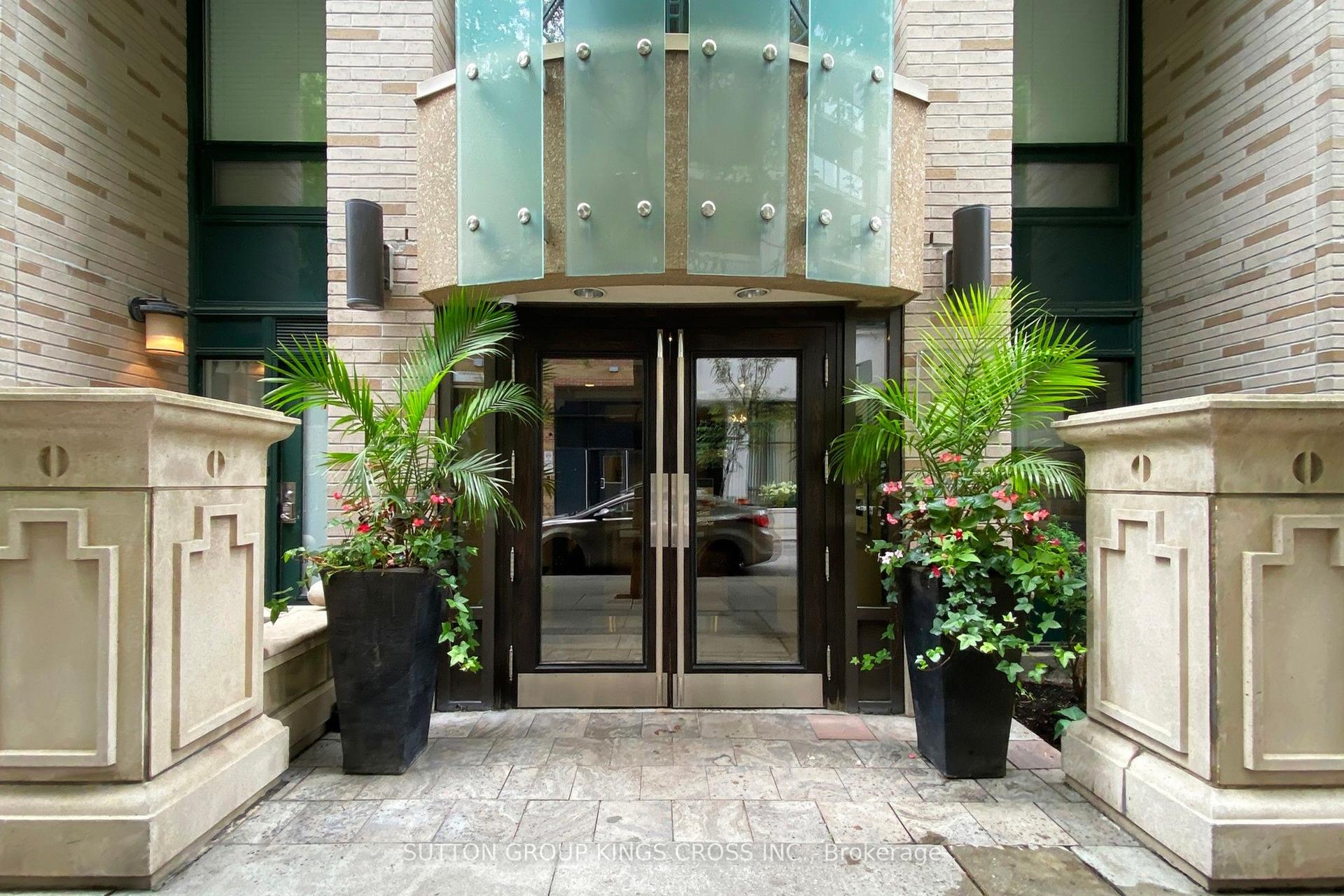 35 Hayden Street S 1112 #1112 — photo 1