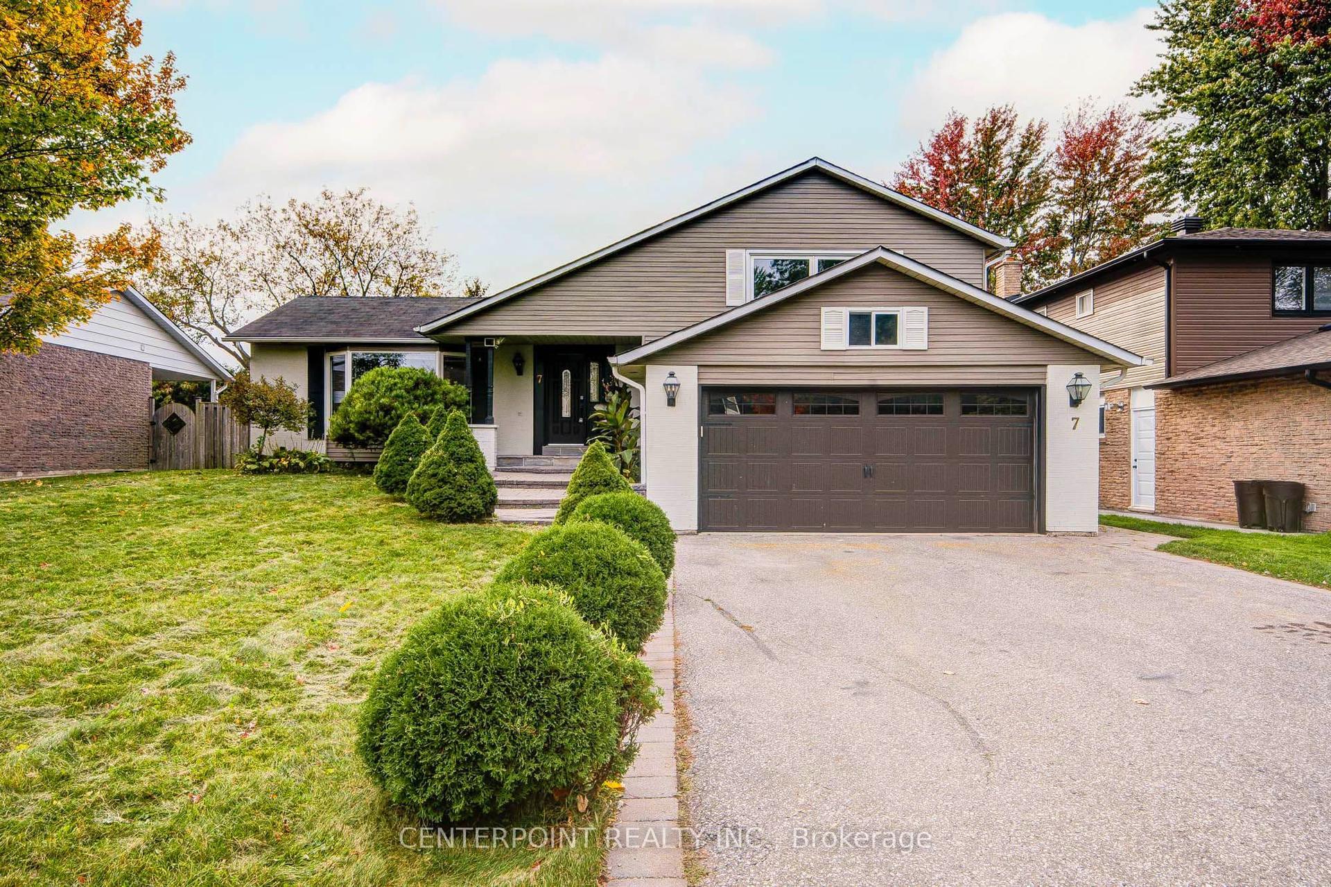 7 Avondale Crescent, Markham — Detached for sale, photo 1