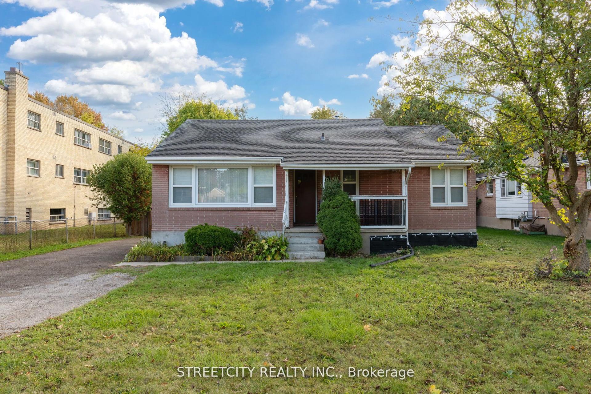 312 Fairview Avenue — photo 1