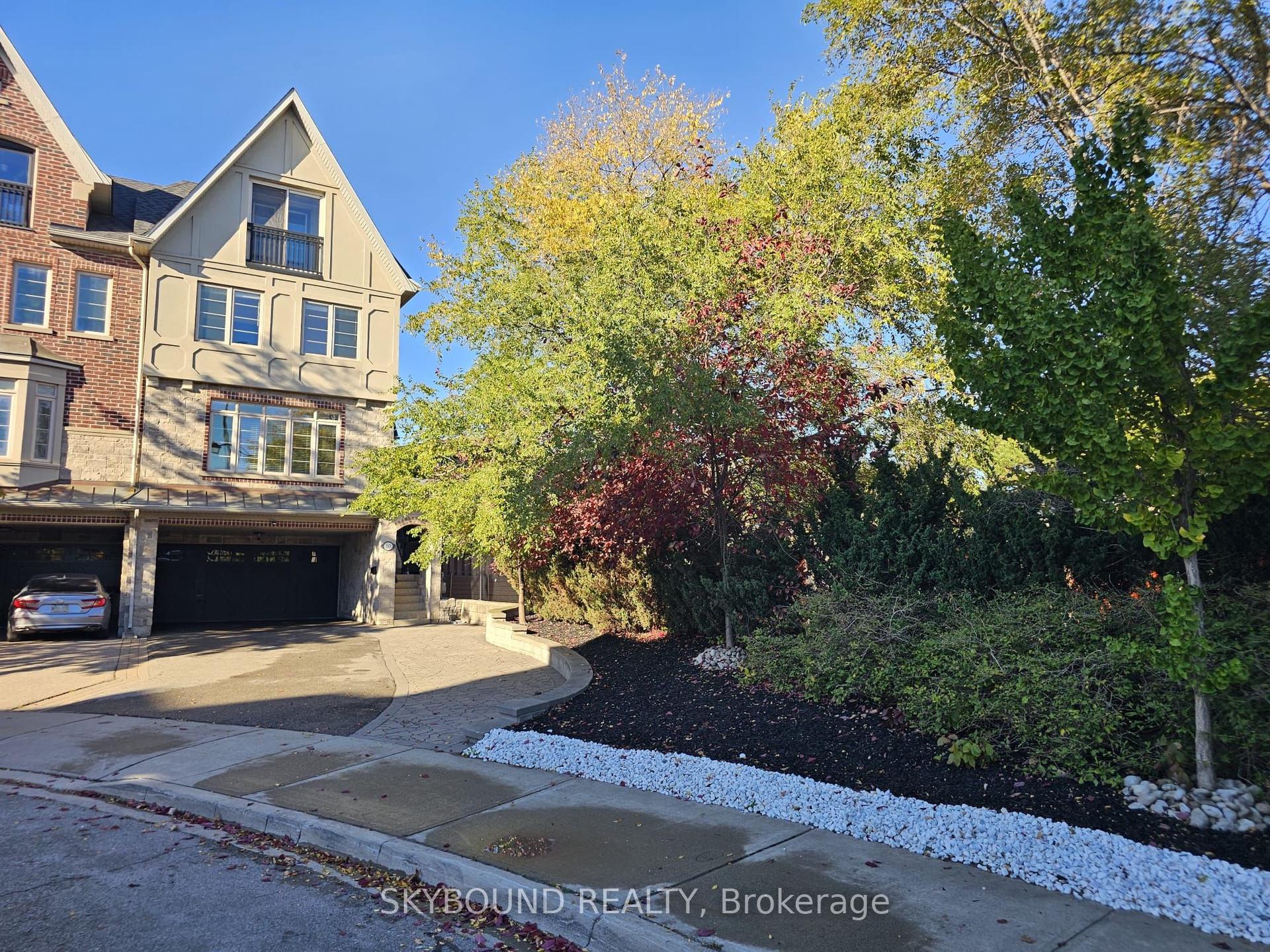 10 Gala Lane, Toronto — Townhouse for sale, photo 1