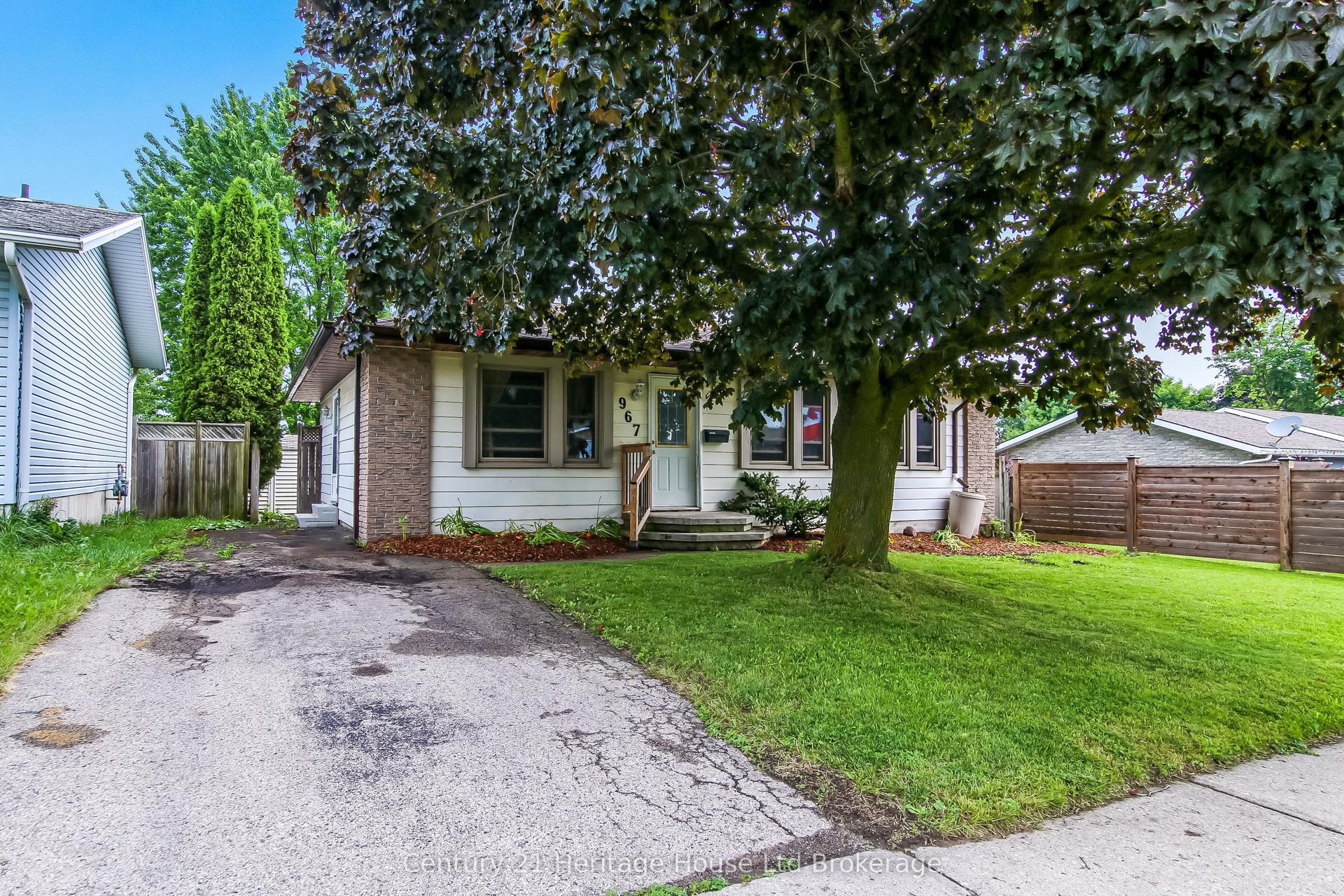 967 Alice Street — photo 1