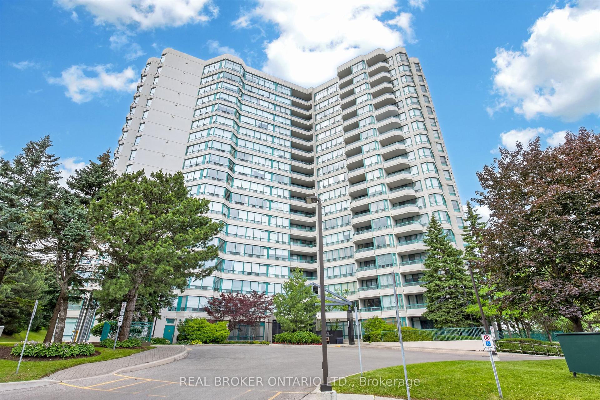 7250 Yonge Street 501 #501 — photo 1