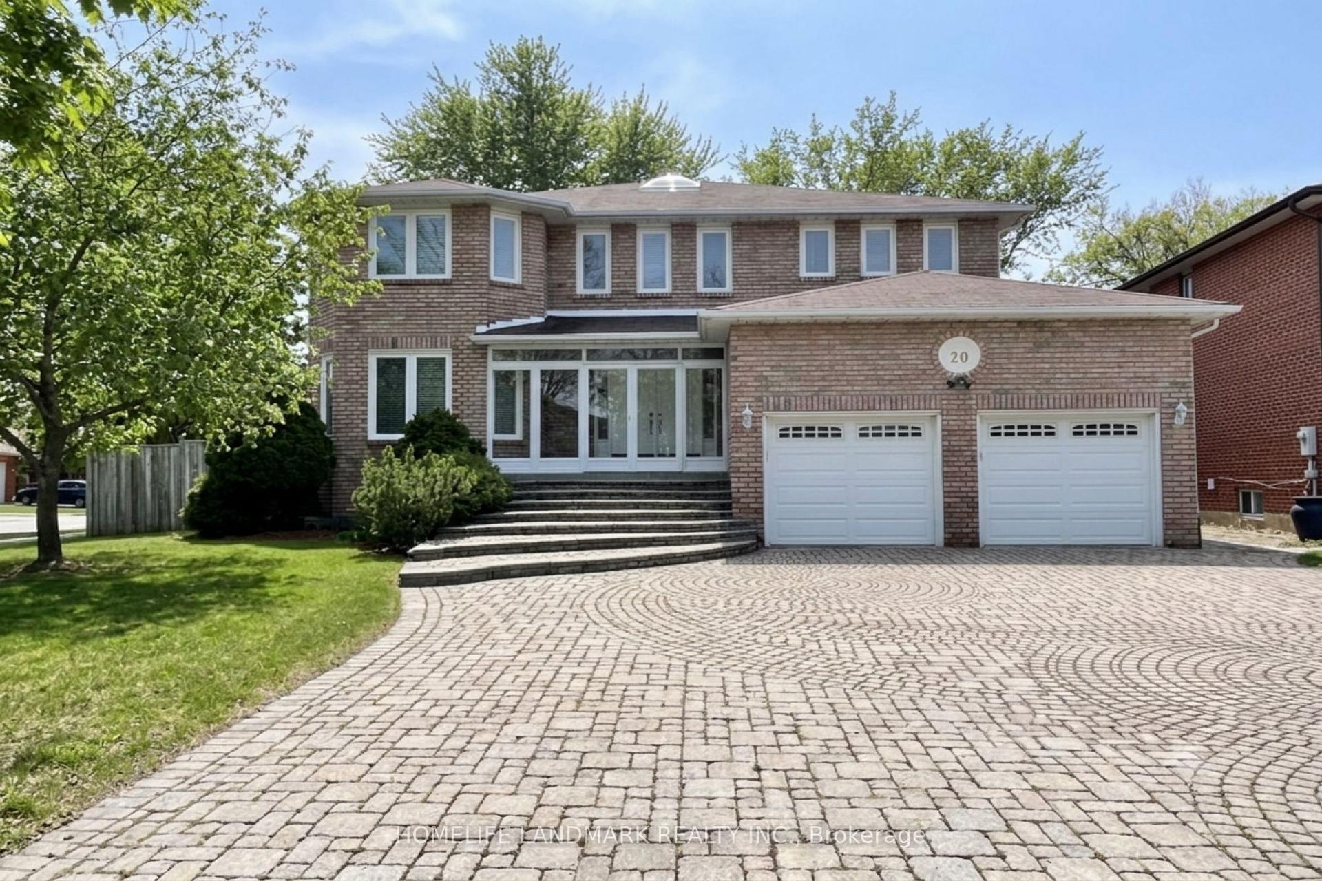 20 Piccadilly Road, Richmond Hill — Detached for lease, photo 1