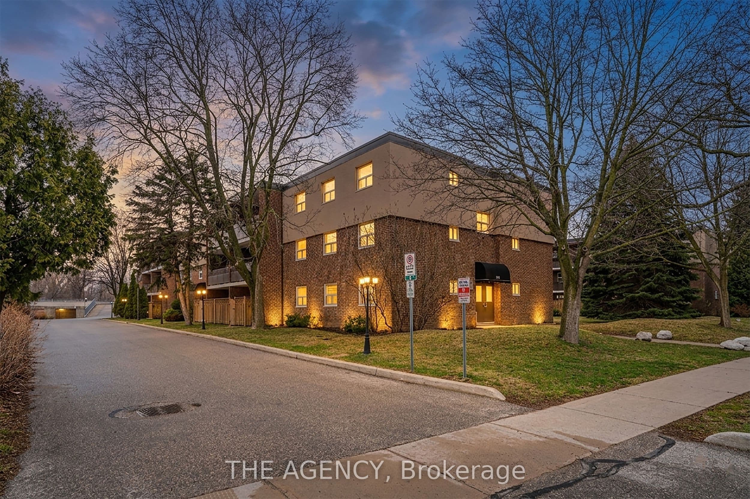 640 Grey Street 206 #206 — photo 1