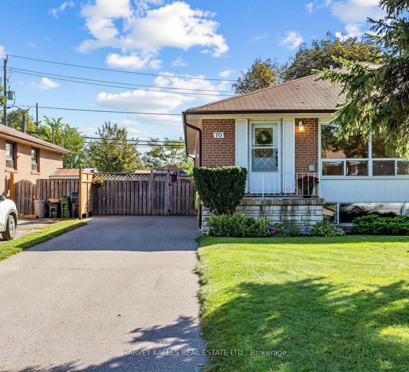 70 Pintail Crescent, Toronto — Semi-Detached for sale, photo 1