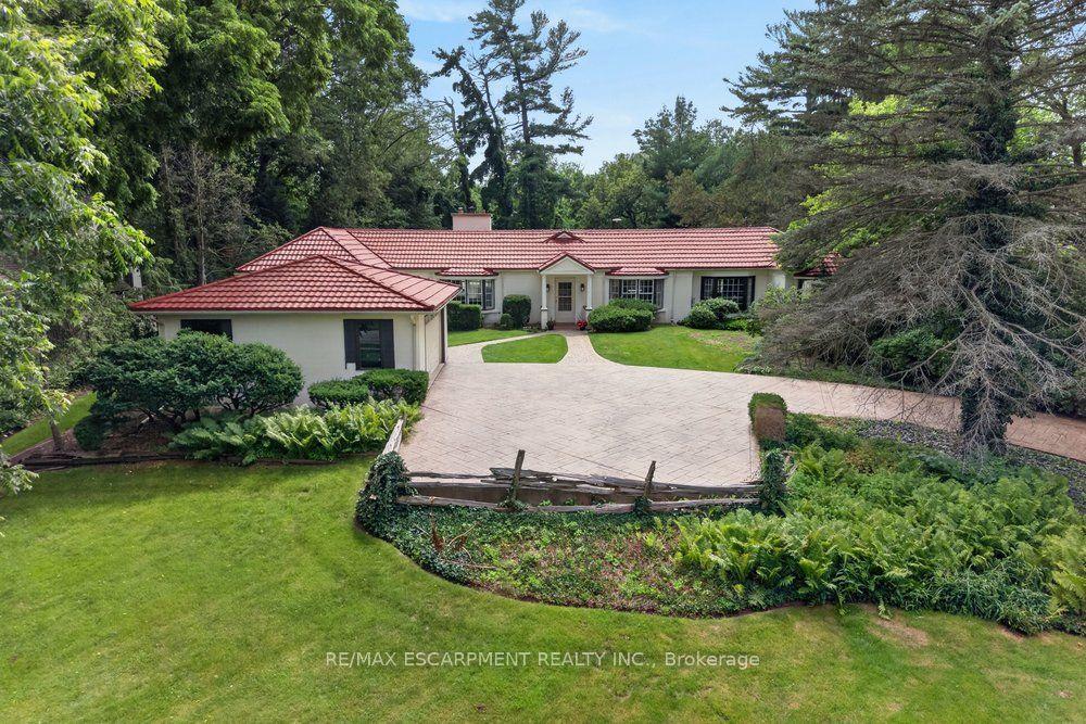 230 Morrison Road, Oakville — Detached for sale, photo 1