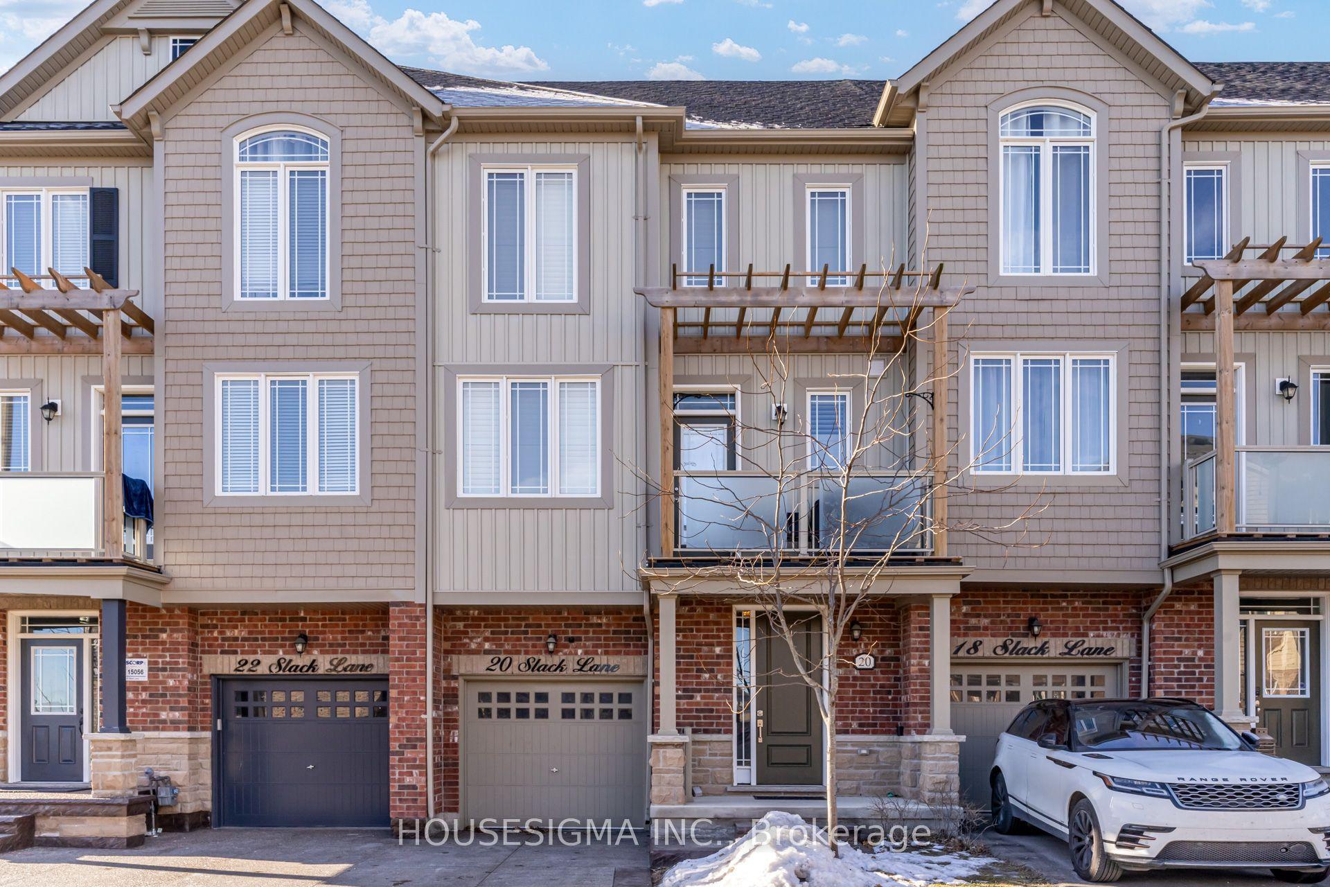 20 Slack Lane, Caledon — Townhouse for lease, photo 1