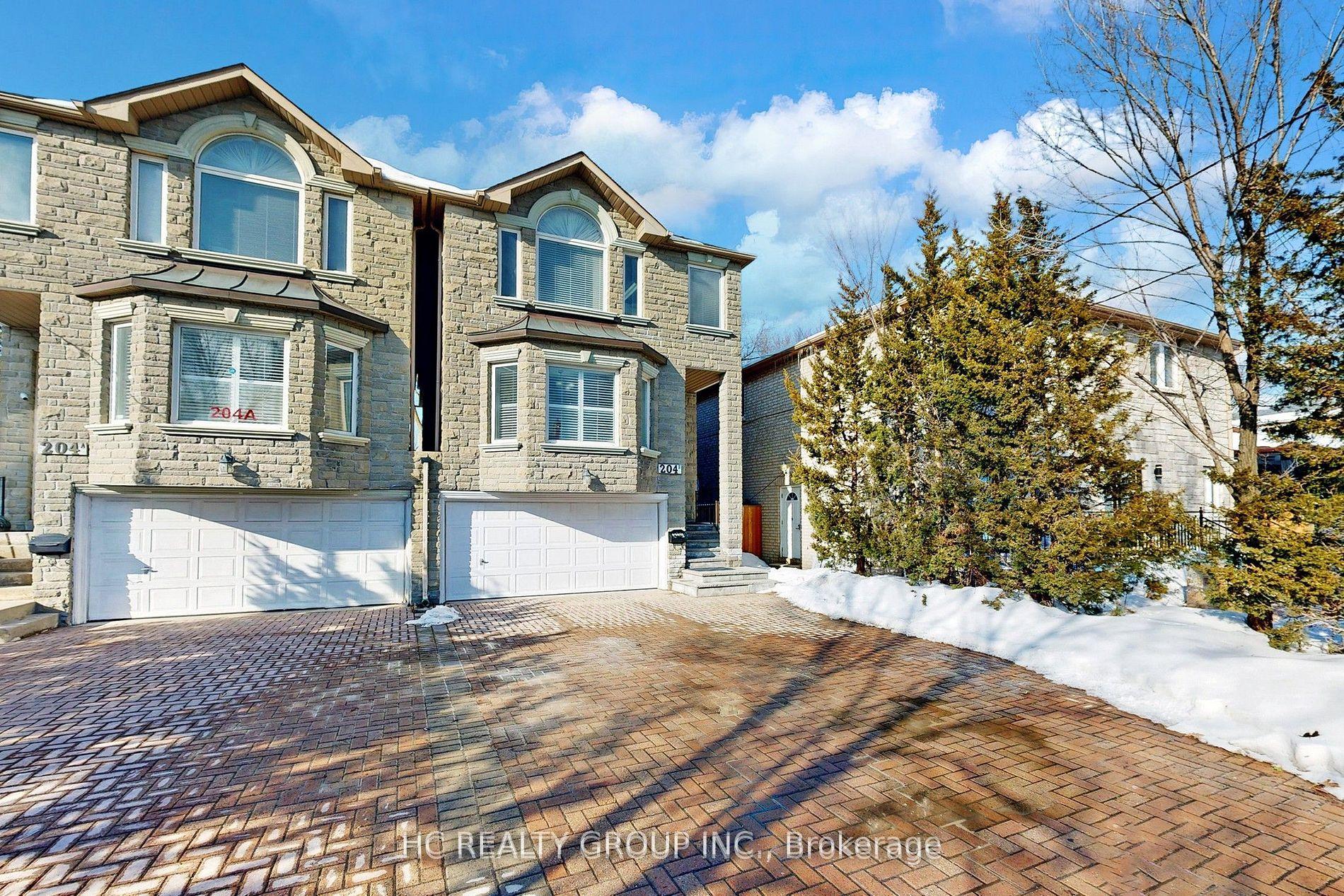 204B Finch Avenue E — photo 1