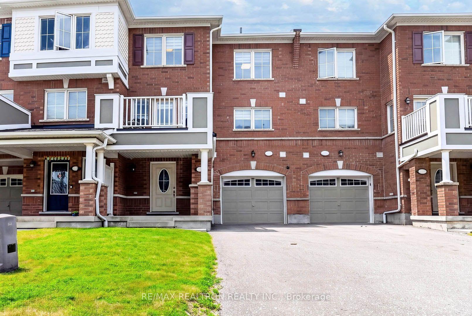 2483 Fall Harvest Crescent, Pickering — Townhouse for sale, photo 1