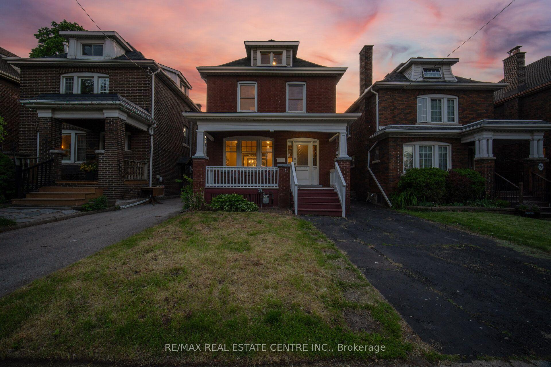 90 Holton Avenue S, Hamilton — Detached for sale, photo 1