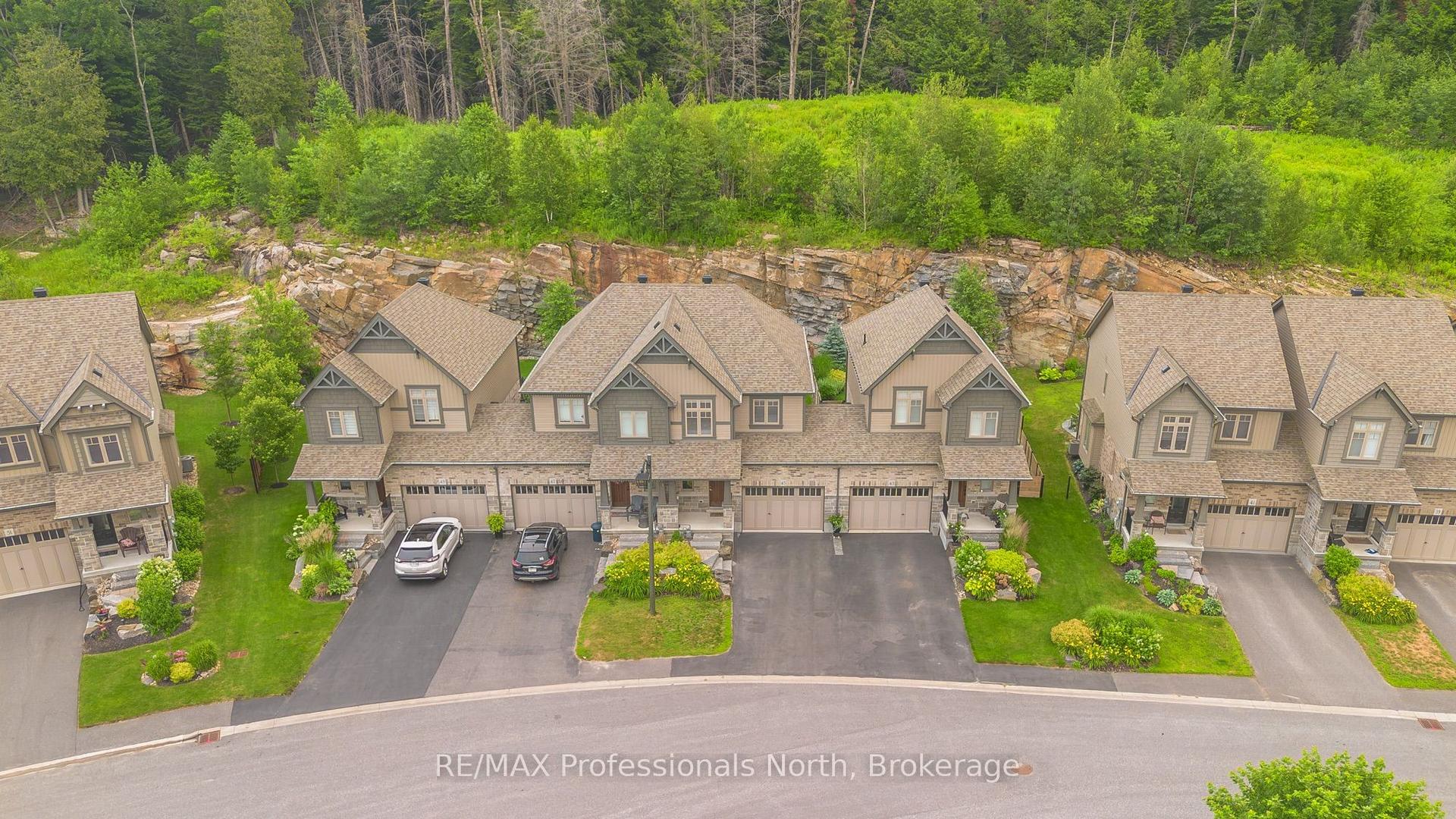 45 Kelsey Madison Court, Huntsville — Semi-Detached for sale, photo 1