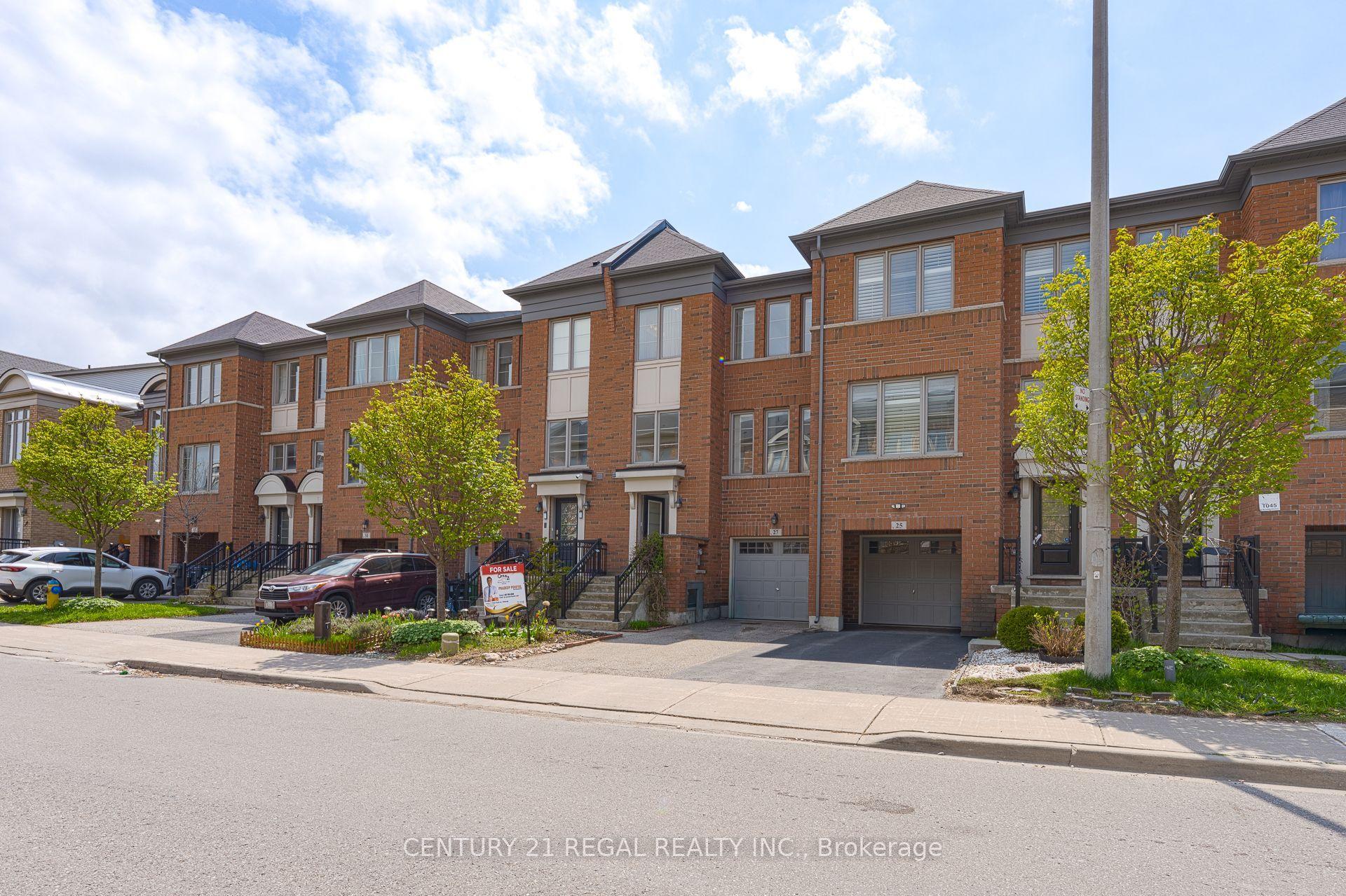 27 Belanger Crescent S — photo 1
